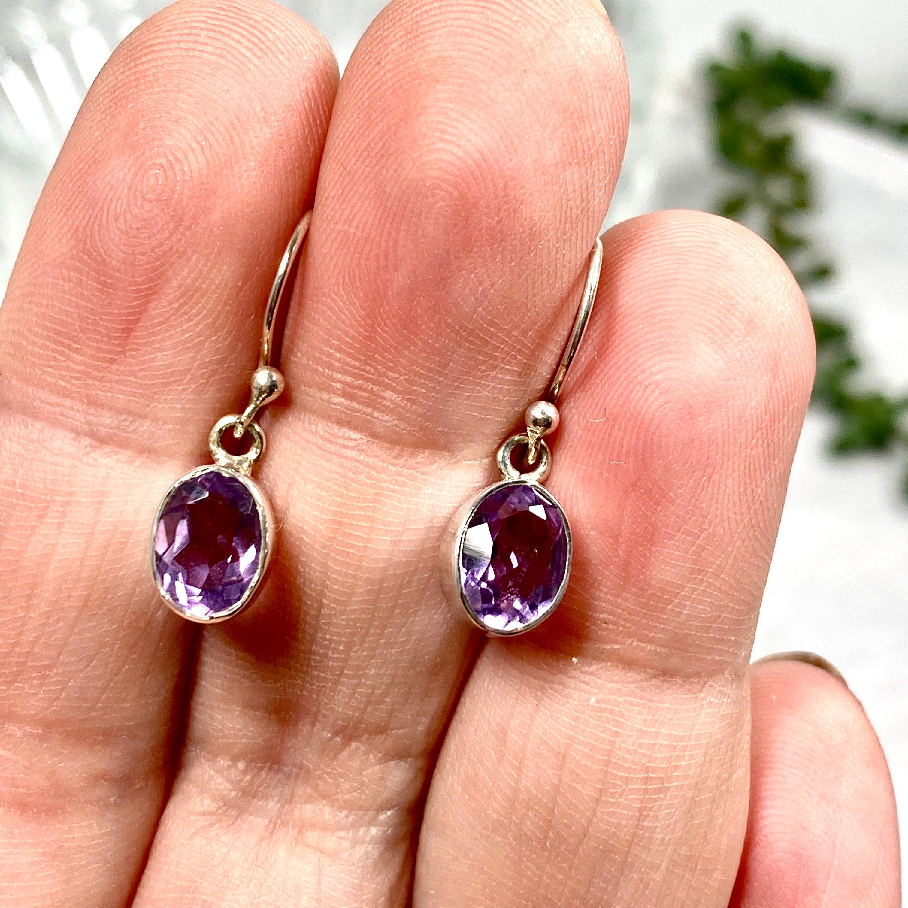 Amethyst Petite Oval Faceted Earrings R2363 AMO – Elegant Purple Gemstone Jewelry for Women, Perfect for Parties, Weddings & Daily Wear