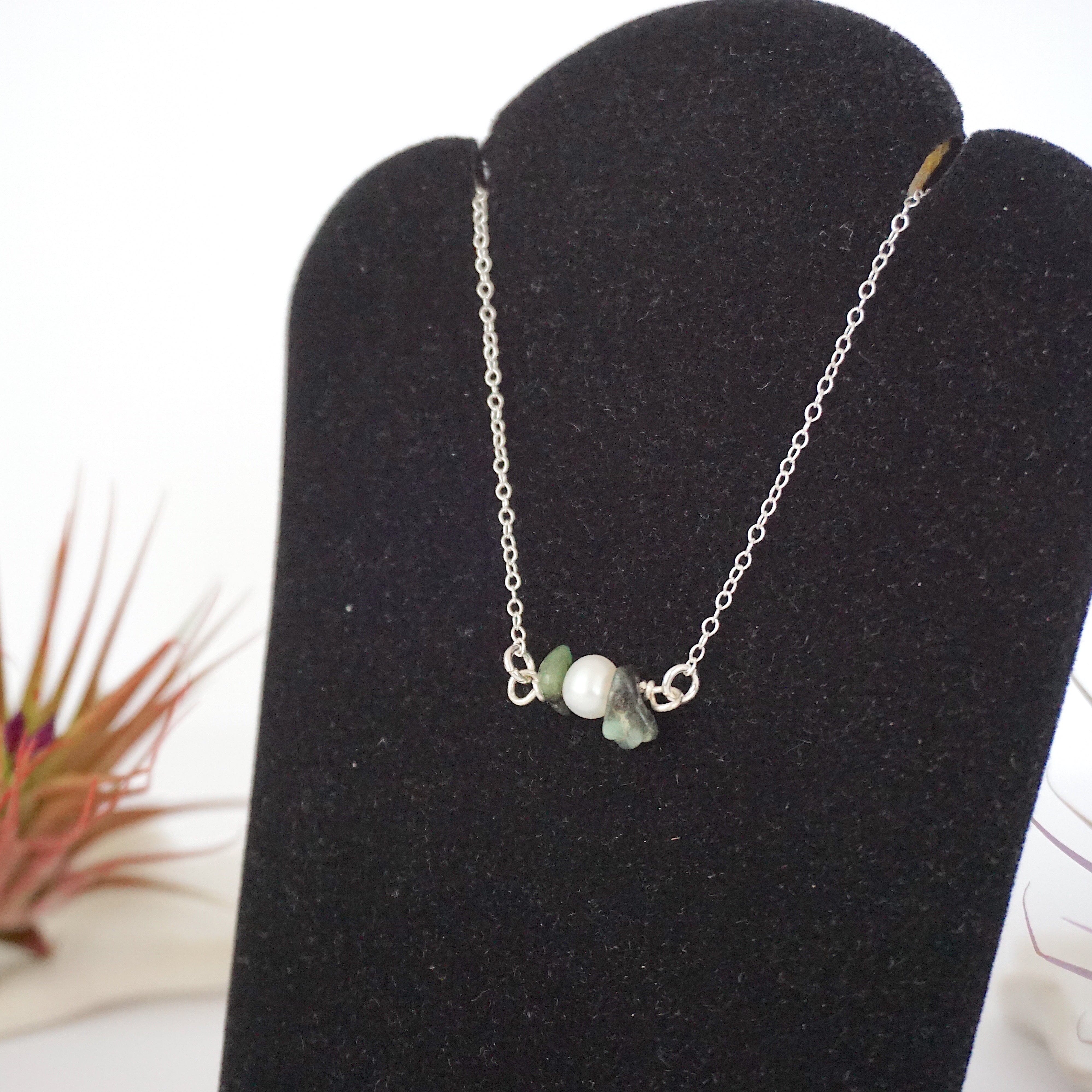 Emerald & Pearl Charm Necklace - Elegant Jewelry for Women, Dainty Pendant Necklace, Perfect Gift for Birthday, Anniversary & Valentine's Day | Great for Parties, Weddings & Everyday Wear