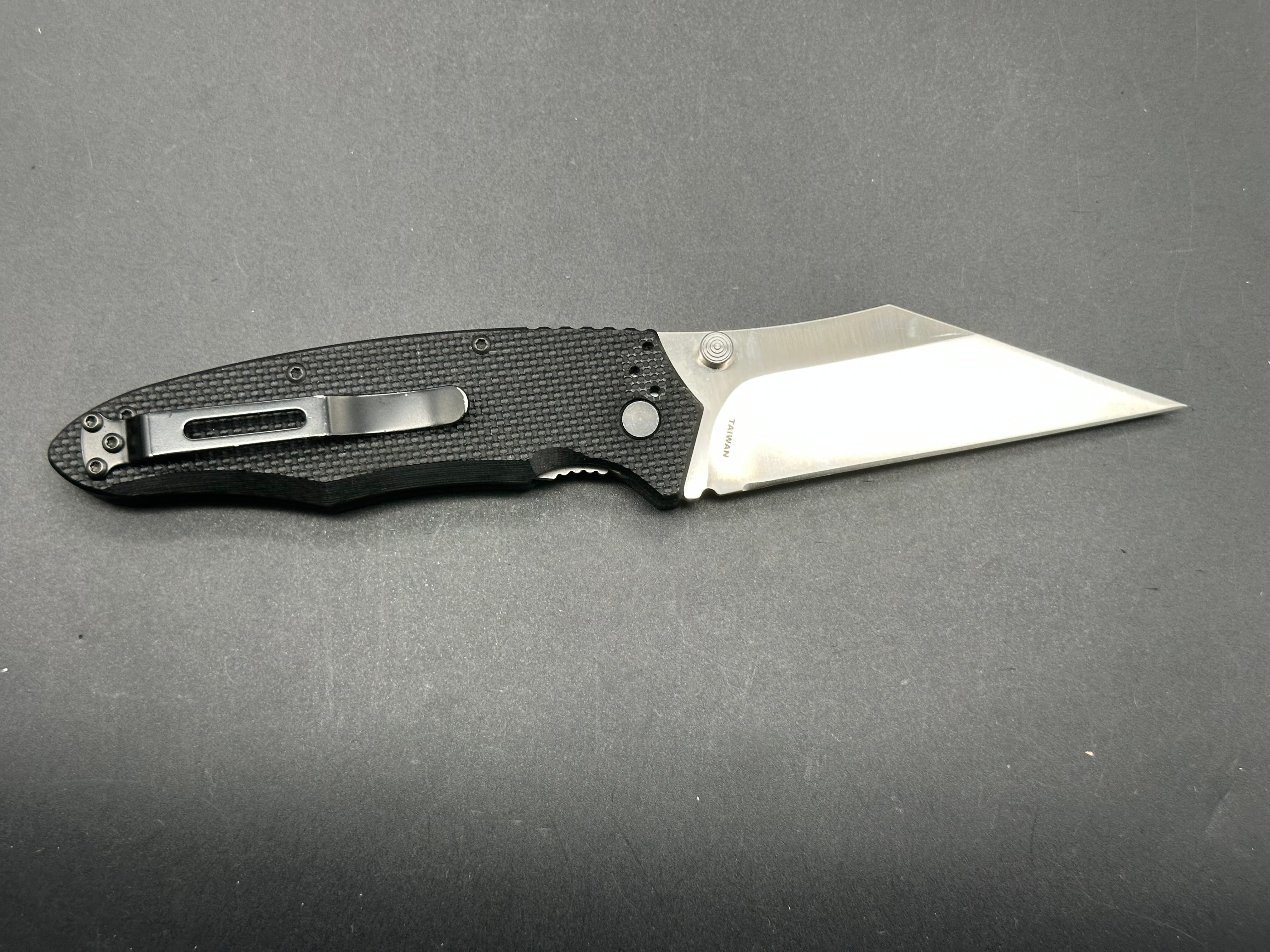 Blackhawk Be-Wharned Tactical Knife - Black G10 Handle & AUS-8A Stainless Steel Blade - Perfect for Outdoor Survival, Hunting, and Everyday Carry (EDC)