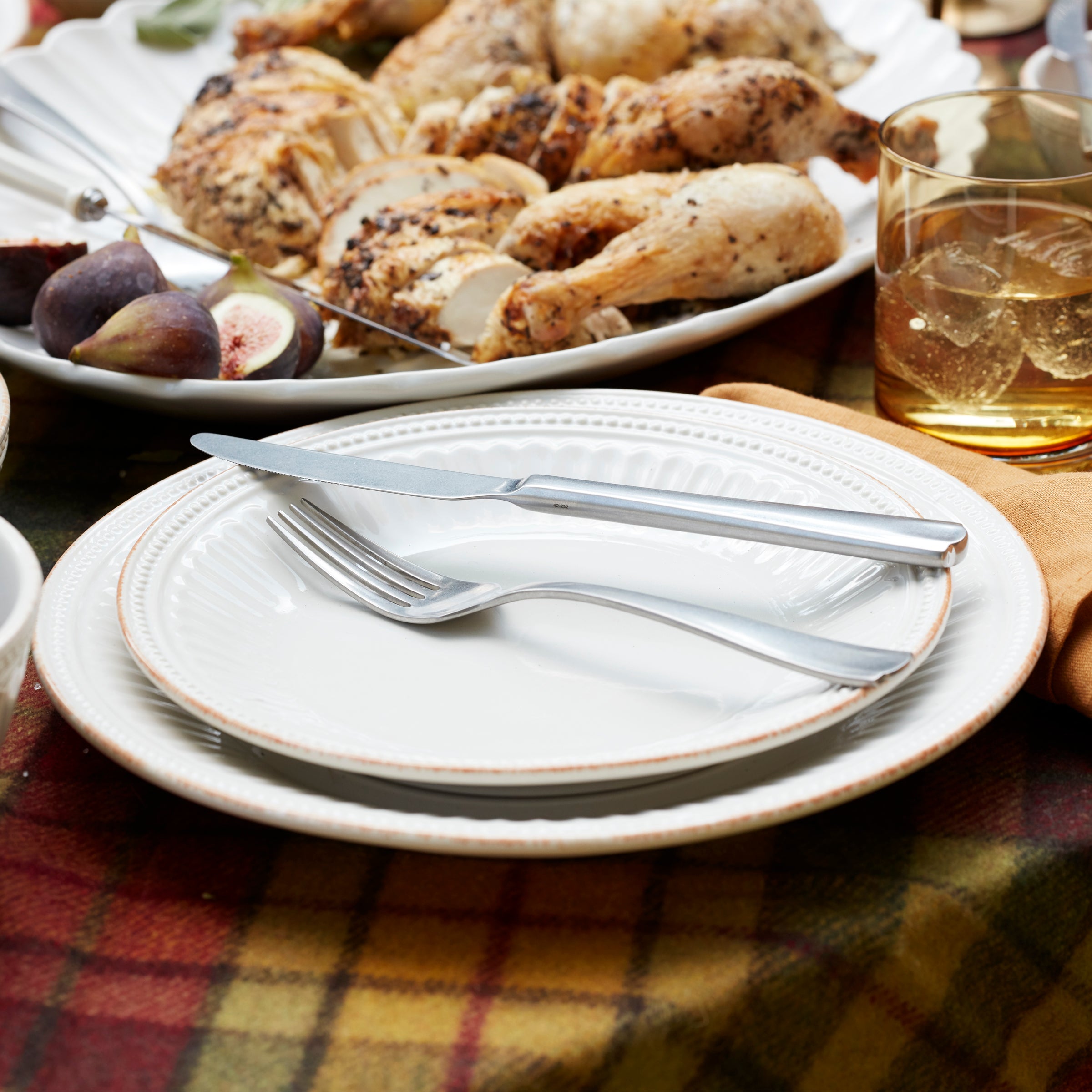 French Perle Scallop Vintage 65-Piece Flatware Set - Elegant Stainless Steel Cutlery for Fine Dining, Wedding Gifts & Special Occasions