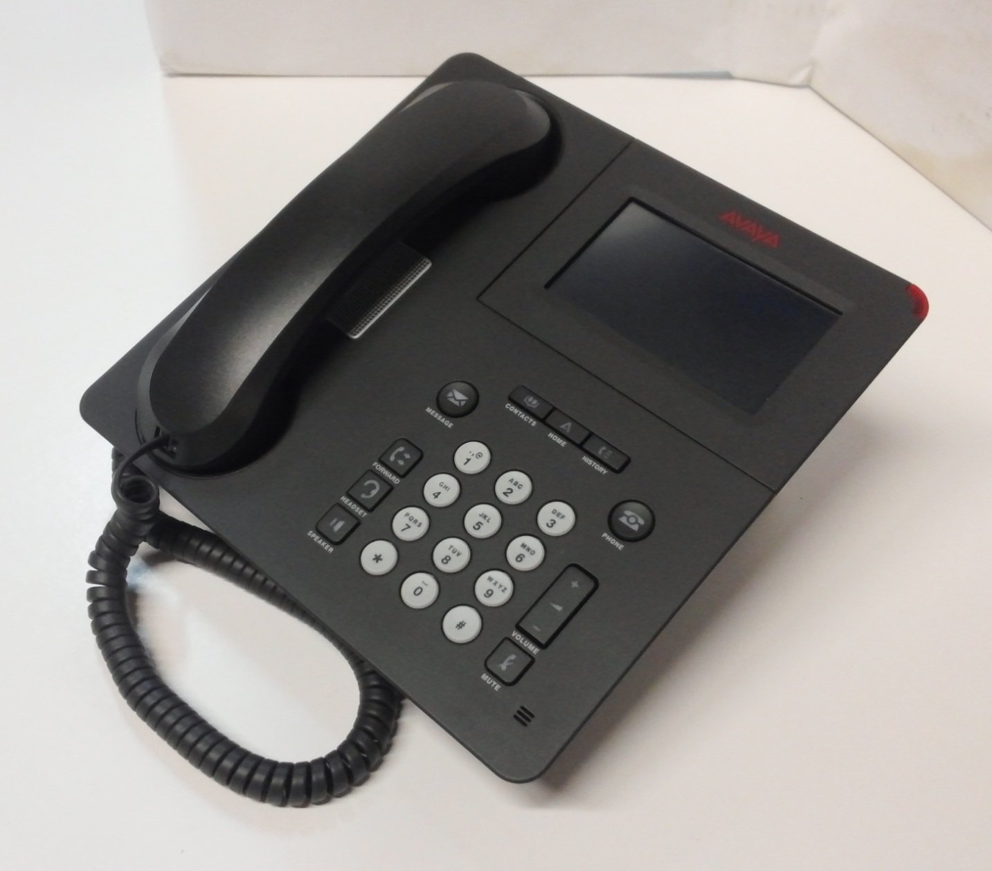 Avaya 9621G IP Phone - Business VoIP Desk Phone with HD Audio, Call Forwarding & 3.5