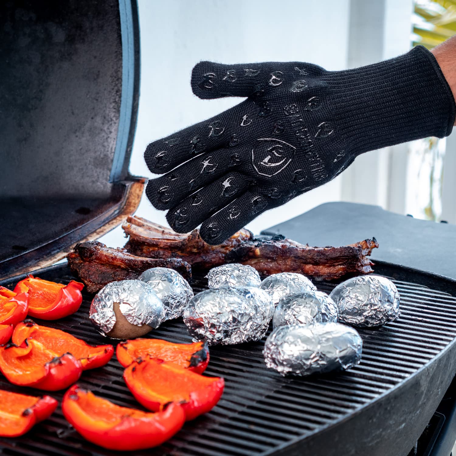 Grill Armor Heat Resistant Oven Gloves - 932°F Extreme Heat & Cut Proof BBQ Mitts for Grilling, Baking, Cooking - Perfect for Smoker, Cast Iron, Fire Pit, Camping & Fireplace Safety (Pair) - Ideal for Outdoor Cooking, Backyard BBQs & Kitchen Protection