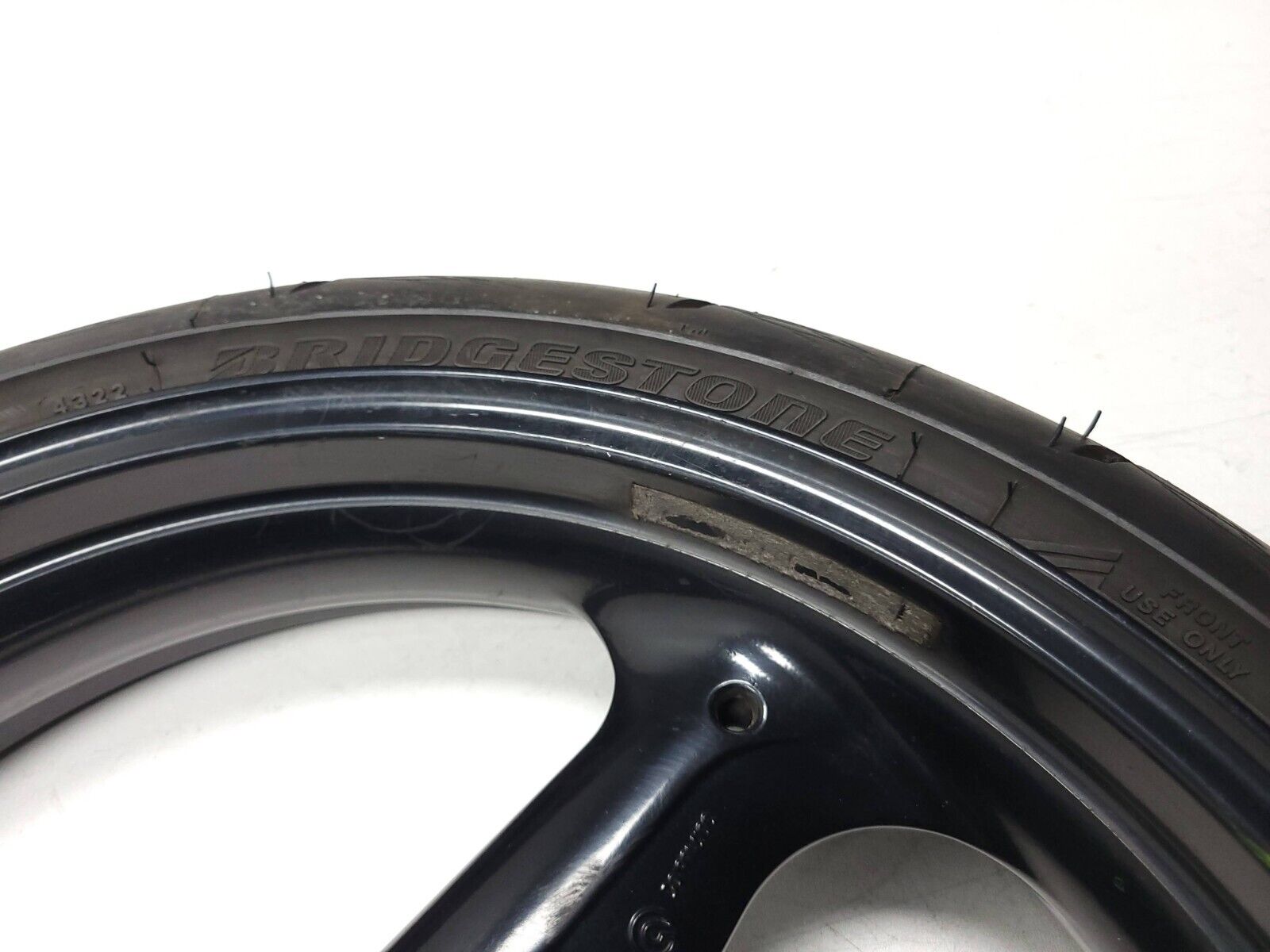 Original Ducati Monster M600 M620 Front & Rear Wheel Set R17 Pair - OEM Replacement Parts for Motorcycle Repair & Custom Builds - Perfect for Racing, Street Riding & Bike Restoration Projects