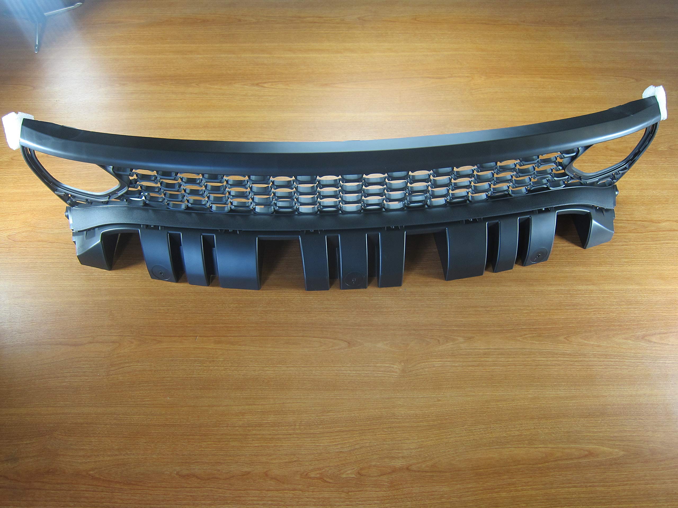 Dodge Charger SRT Scat Pack Daytona Upper & Lower Grille Air Inlet Bezel Kit - Performance Upgrade for Enhanced Airflow & Aggressive Style - Perfect for Racing & Car Shows