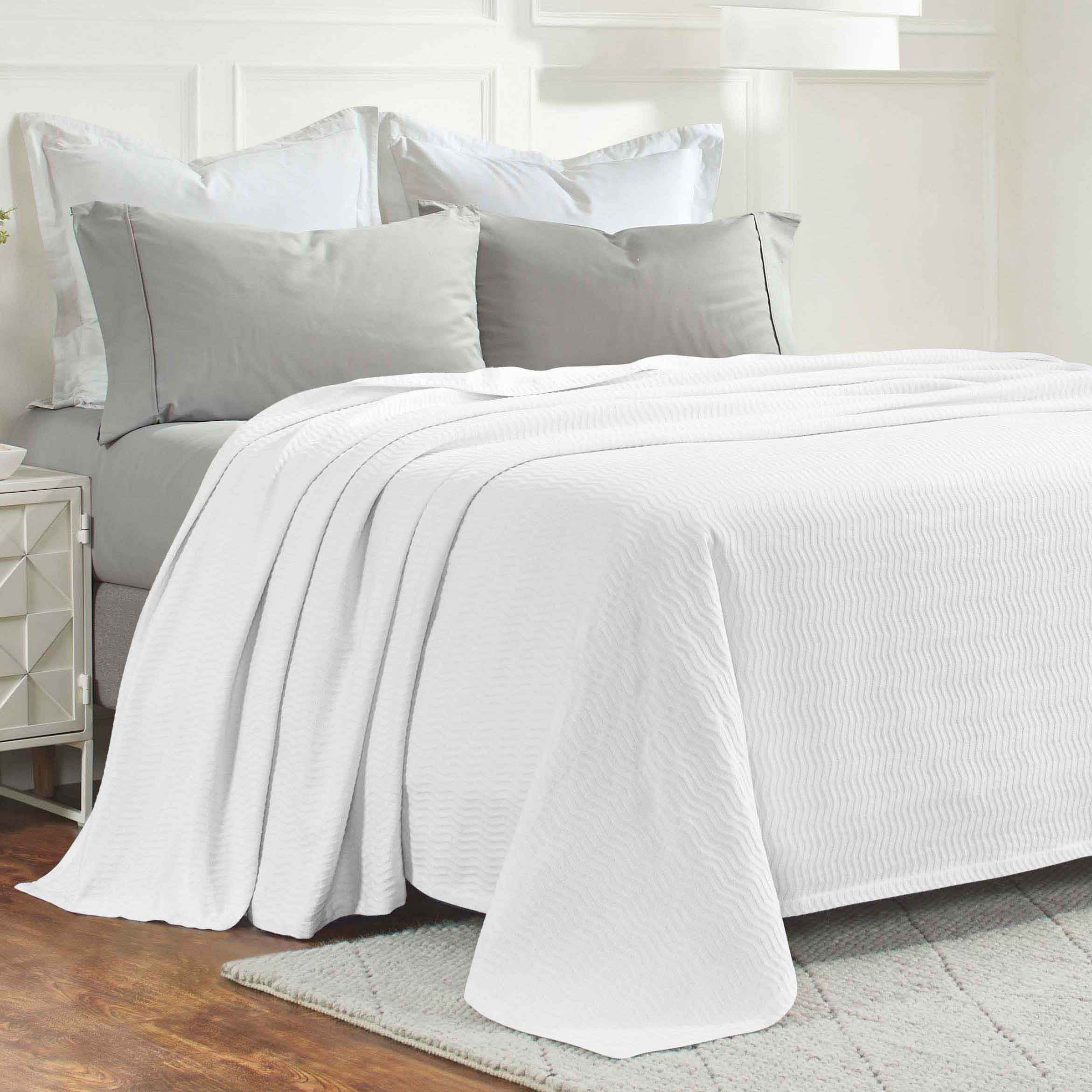 Jena Cotton Textured Chevron Lightweight Woven Blanket - Soft & Breathable Throw for Sofa, Bed & Outdoor Use - Cozy Home Decor & Picnic Essential