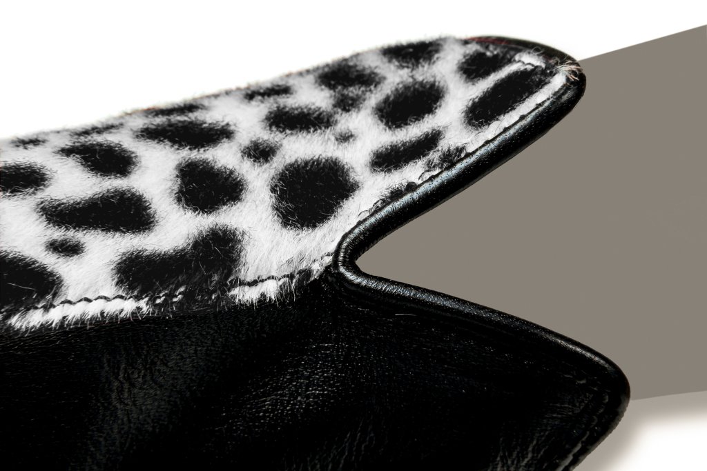 Women's High Fashion Genuine Leather Black & White Gloves - Elegant Winter Accessories for Formal Events & Evening Wear