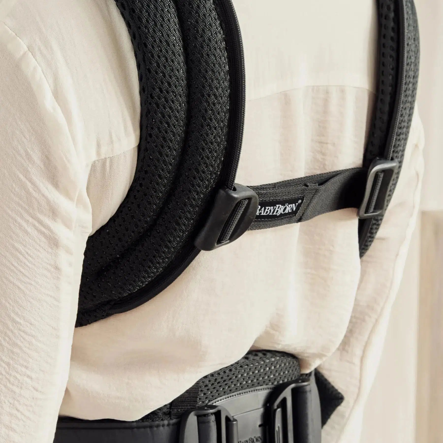 Baby Bjorn Baby Carrier Harmony - Black 3D Mesh Ergonomic Infant Carrier for Newborn to Toddler | Hands-Free Baby Wearing for Parents, Hiking, Shopping & Daily Use