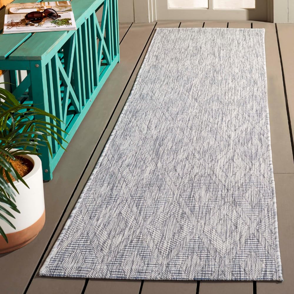 SAFAVIEH Courtyard Collection 2'3