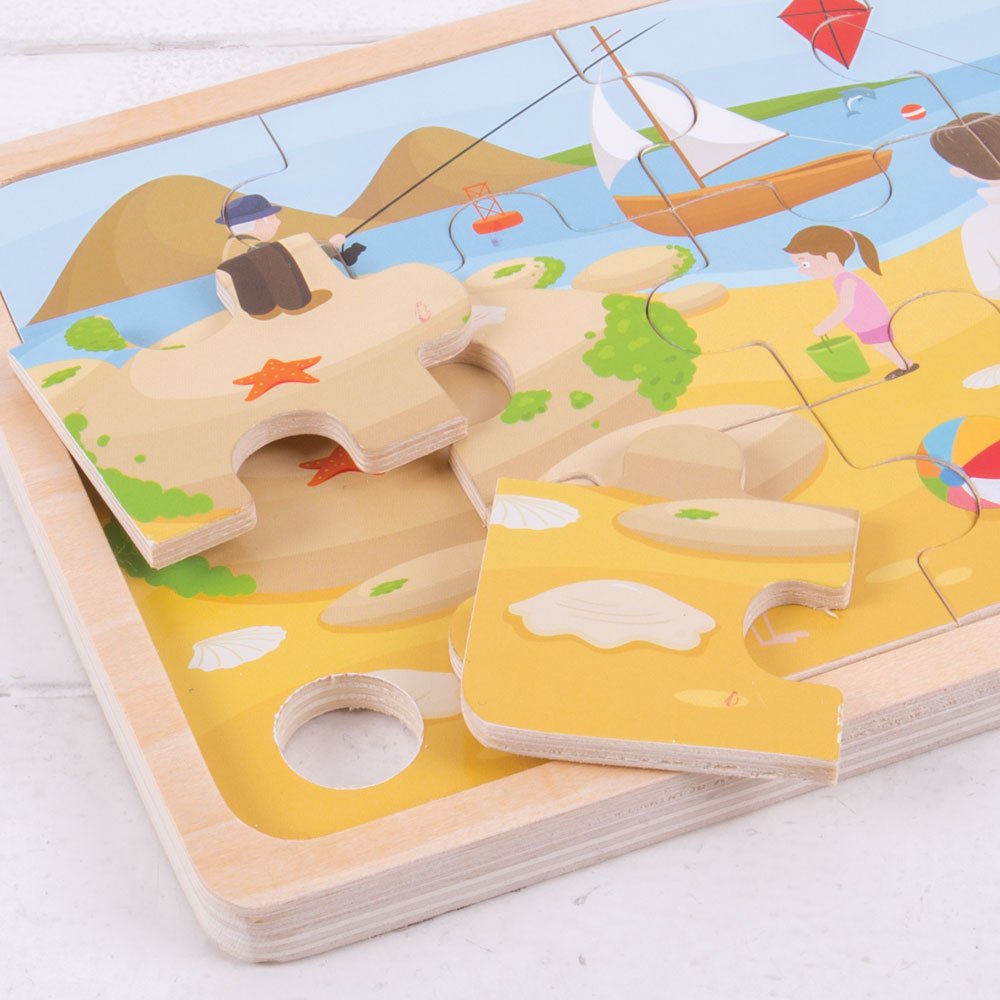 Bigjigs Toys at The Seaside - Wooden Tray Puzzle for Kids Ages 3-5 | Beach Theme Educational Toy | Perfect for Preschool Learning & Summer Travel Activities
