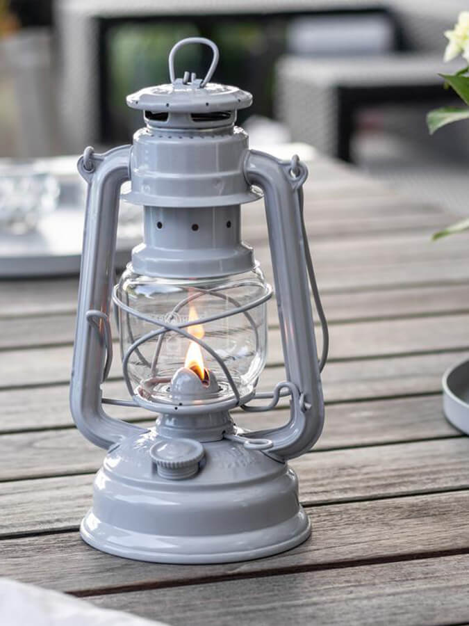 Feuerhand Baby Special 276 Hurricane Lantern - Vintage Outdoor Camping Light for Emergency, Garden, Patio & Power Outages