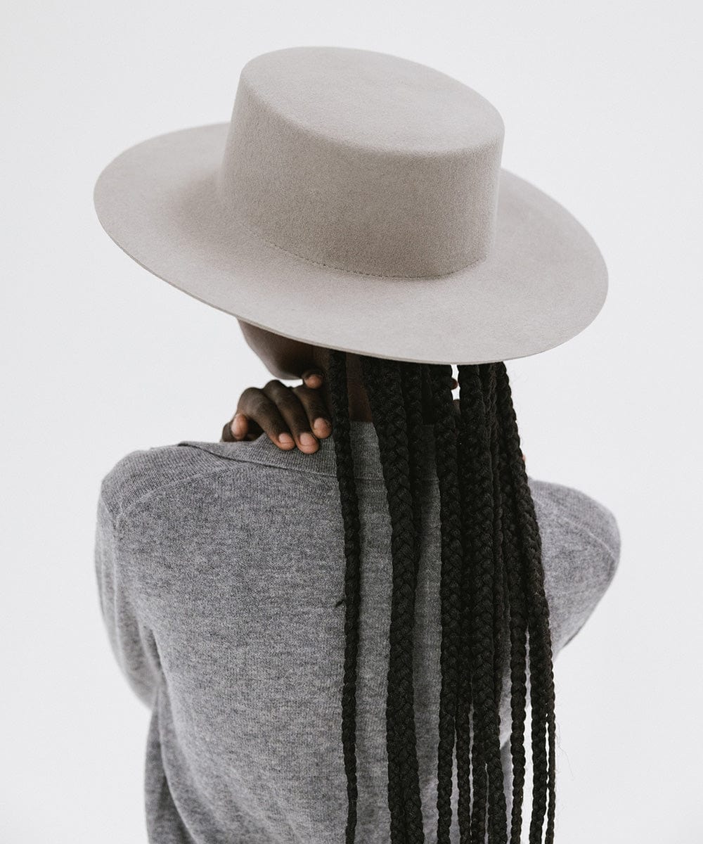 Stylish Dahlia Boater Hat for Women - Summer Straw Sun Hat with Wide Brim - Perfect for Beach, Garden Parties & Outdoor Events