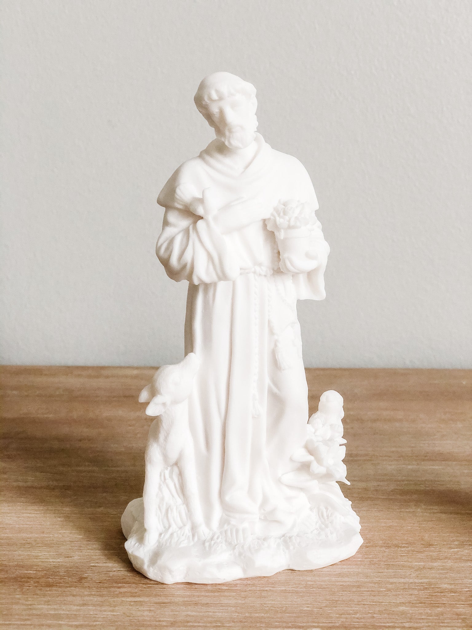 St. Francis of Assisi Statue - Patron Saint of Animals & Nature - Handcrafted Garden & Home Decor for Catholic Devotion & Outdoor Display