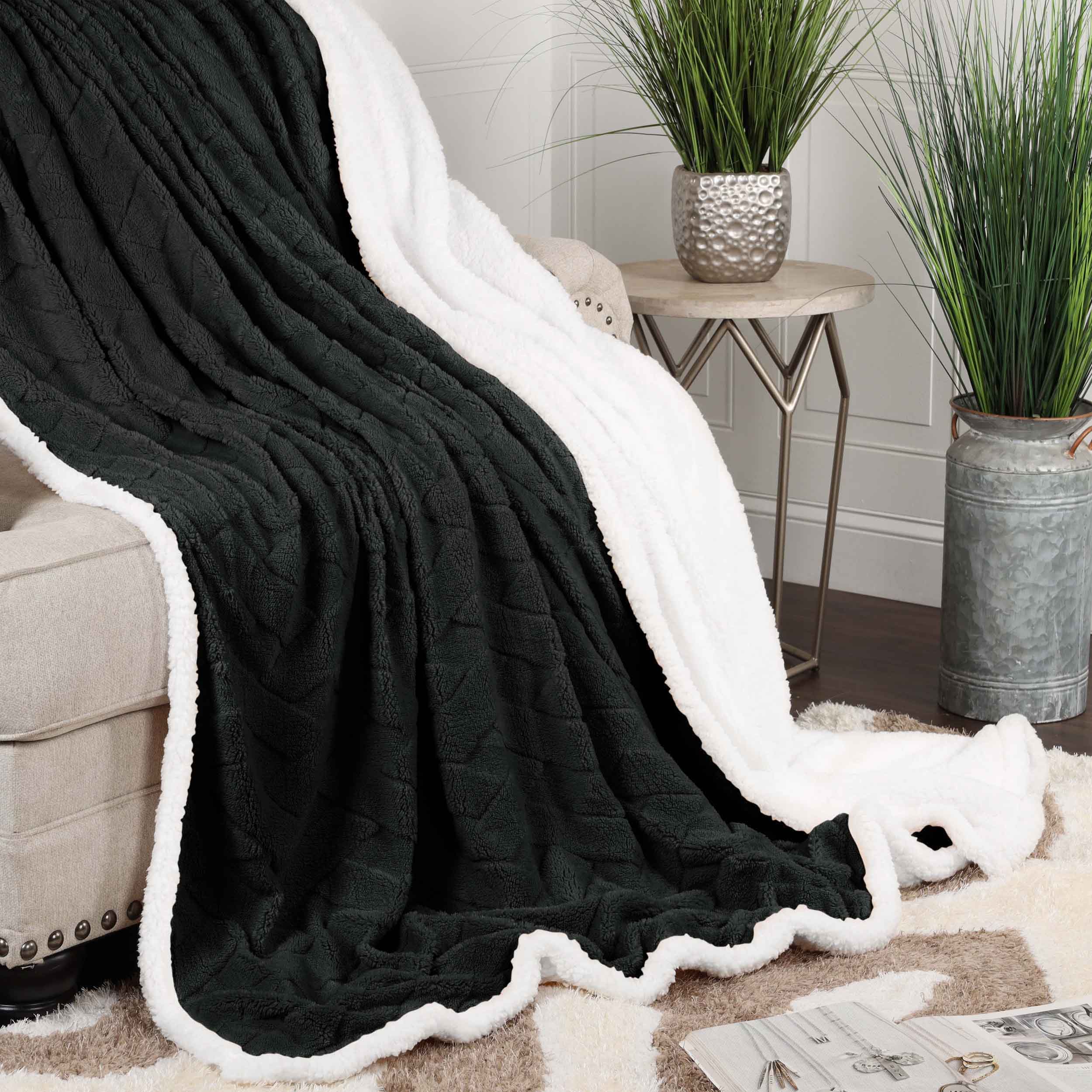 Nuuk Reversible Jacquard Lattice Plush Sherpa Fleece Blanket - Ultra Soft & Warm Winter Throw for Couch, Bed & Travel - Cozy Home Decor Gift for Christmas & Cold Weather
