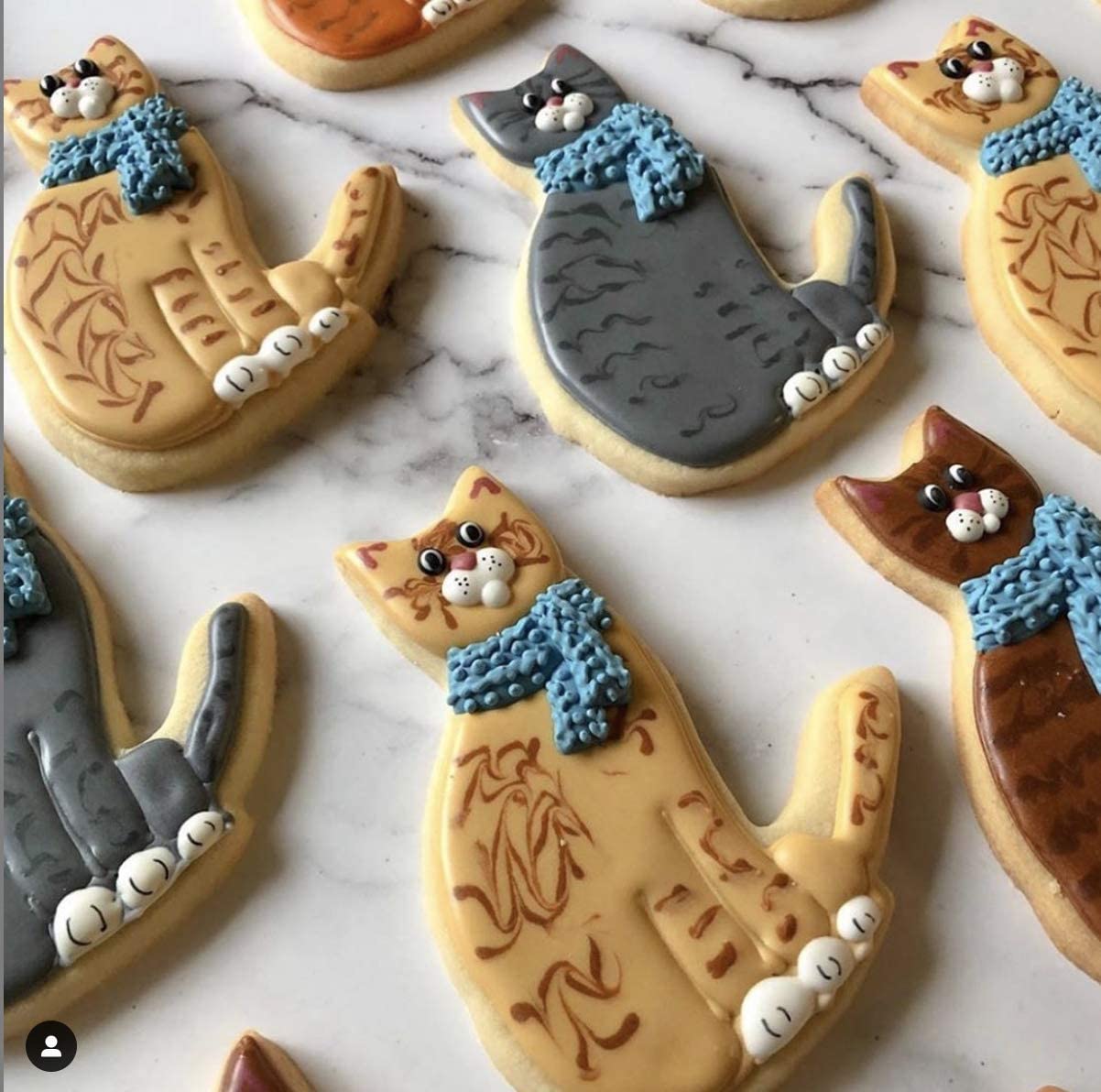 Ann Clark 3-Piece Cat Cookie Cutter Set - Cat Face, Sitting Cat & Curled Cat Shapes | USA Made Stainless Steel Baking Tools for Cat-Themed Cookies, Cupcakes & Holiday Treats