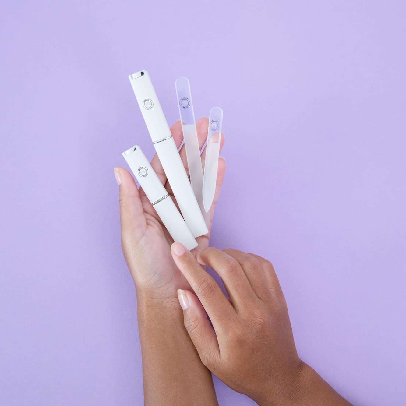 Premium Crystal Glass Nail File Set for Women - Professional Nail Shaper & Travel Case - 3mm Heavy Duty Nail File for Natural & Gel Nails - White Nail Care Essentials | Perfect for Home Manicures, Travel & Salon Use