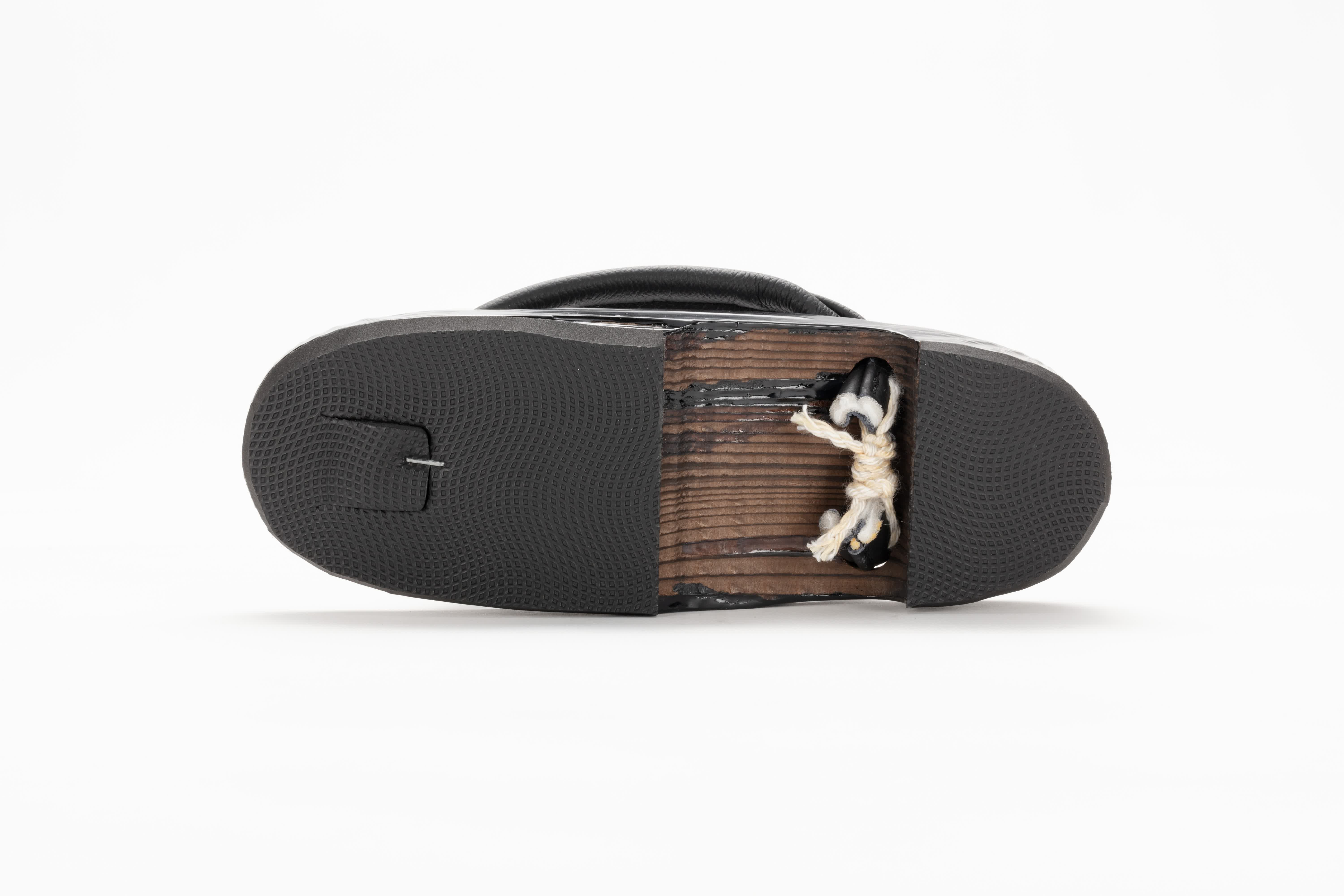 Women's Leather Hita Geta Sandals - Traditional Japanese Wooden Platform Shoes for Summer, Festivals & Cosplay