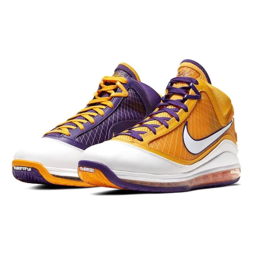 Nike LeBron 7 QS 
