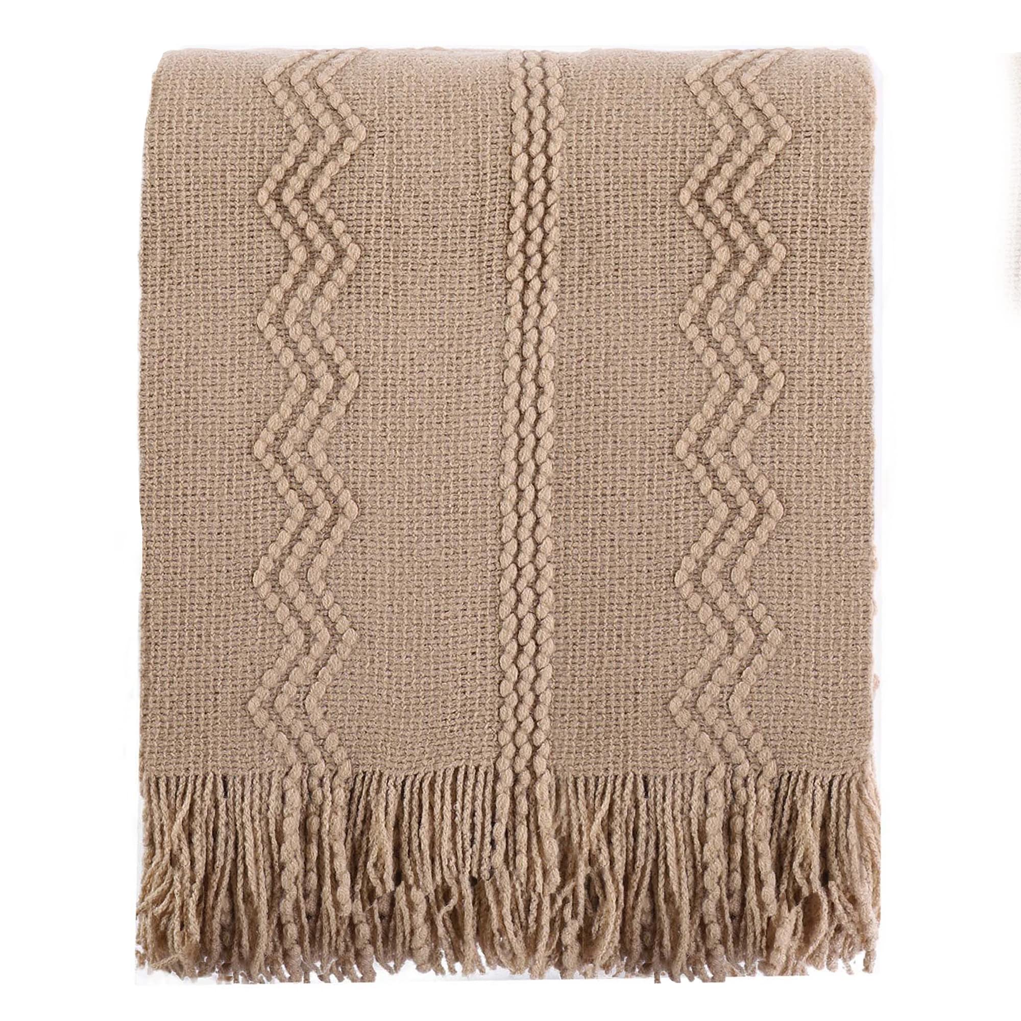 BATTILO HOME Tan Throw Blanket 50