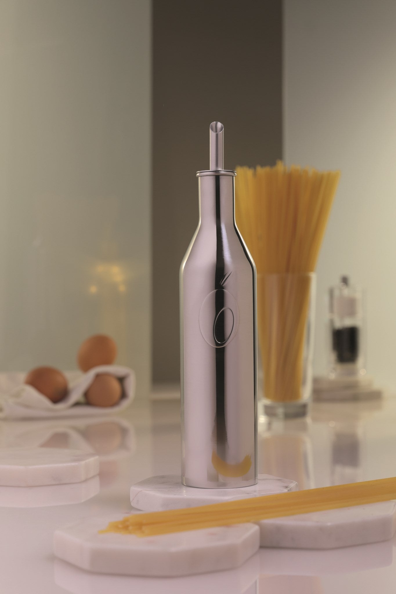 Premium Stainless Steel Olive Oil Dispenser with Drizzling Spout - 250ml Kitchen Oil Bottle for Cooking, Salad Dressing & Gourmet Meal Prep