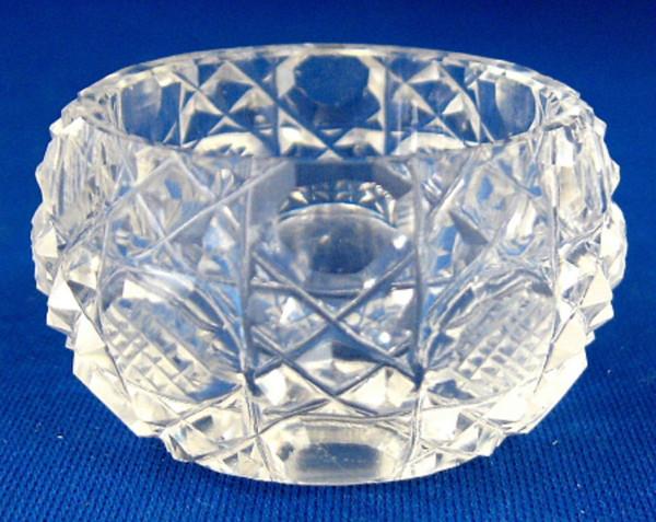 6-Piece Edwardian Open Salt Cellars Set - Faceted Crystal Salt Dishes with Waffle Button Diamond Design for Elegant Dining & Table Decor