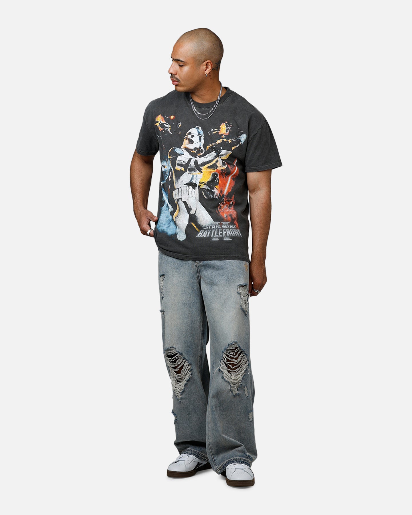 Star Wars Battlefront 2 Heavyweight Cotton T-Shirt | Officially Licensed Graphic Tee | Men's Black Washed Vintage Style Shirt | Perfect for Cosplay, Gaming Events & Casual Wear