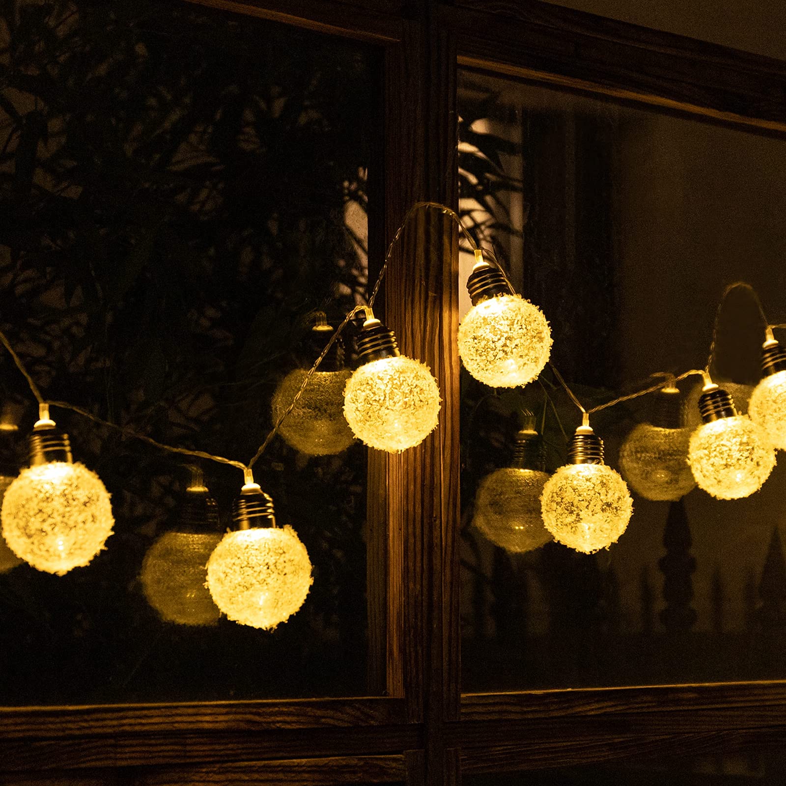 MTSCE 5.9ft LED Christmas Tree Lights with Big Bulbs - Battery Operated Snow White Fairy Lights for Indoor Decor, 10 Crystal Ball String Lights for Christmas Tree, Home Party & Holiday Decorations (Perfect for Bedroom, Living Room, Fireplace Mantel and Xmas Gifts)