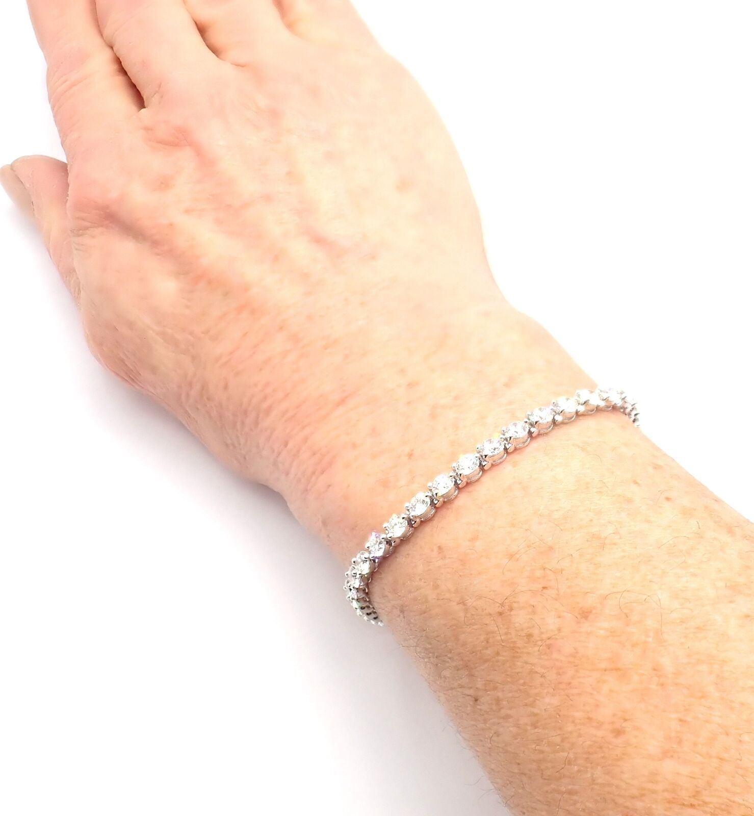 Authentic Tiffany & Co Victoria Platinum 6.5 Carat Diamond Tennis Bracelet - Luxury Jewelry for Women, Elegant Gift for Anniversary, Wedding & Special Occasions