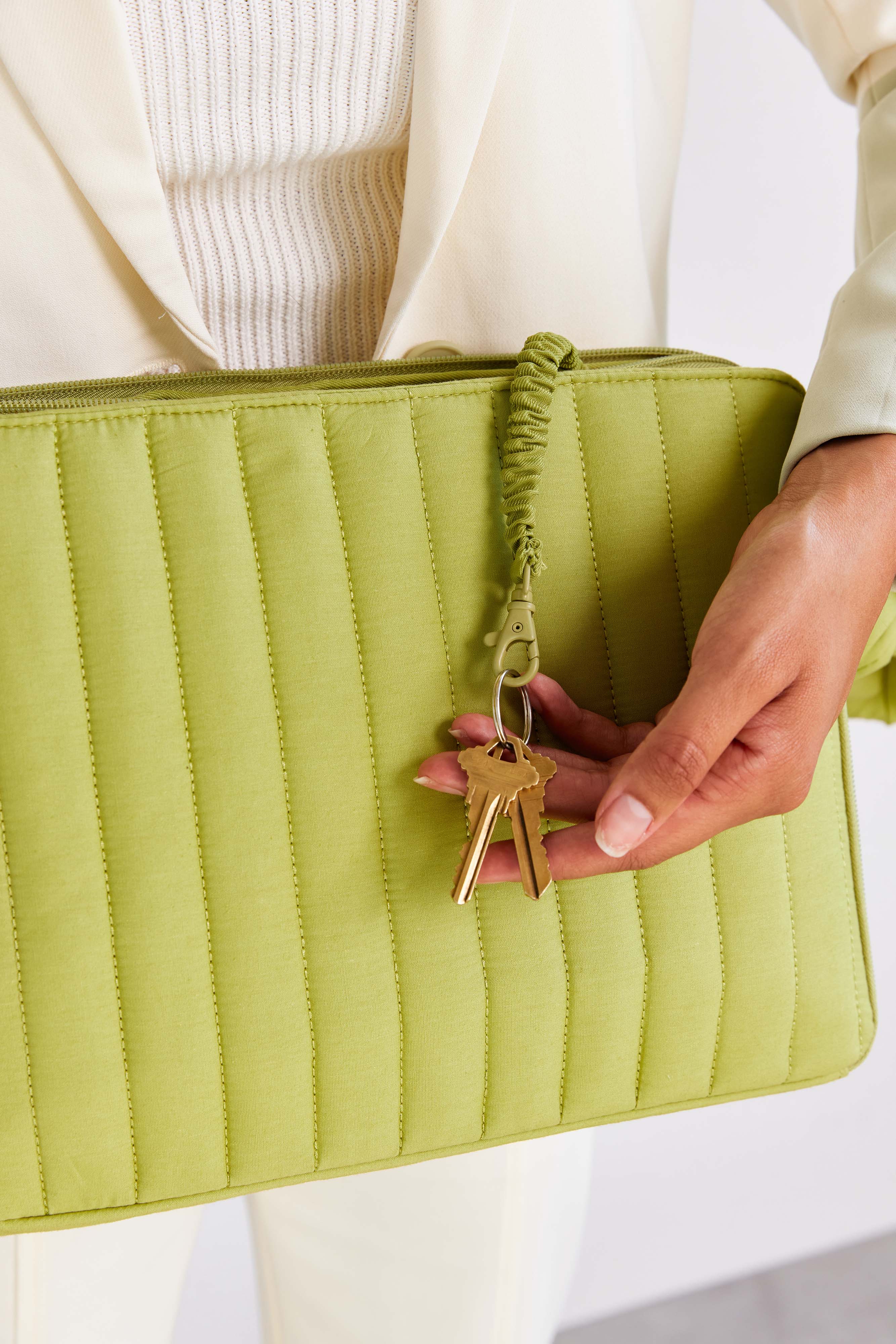 Stylish Women's Crossbody Clutch Purse for Date Night & Evening Parties - Perfect for Dinner, Cocktails, and Special Occasions