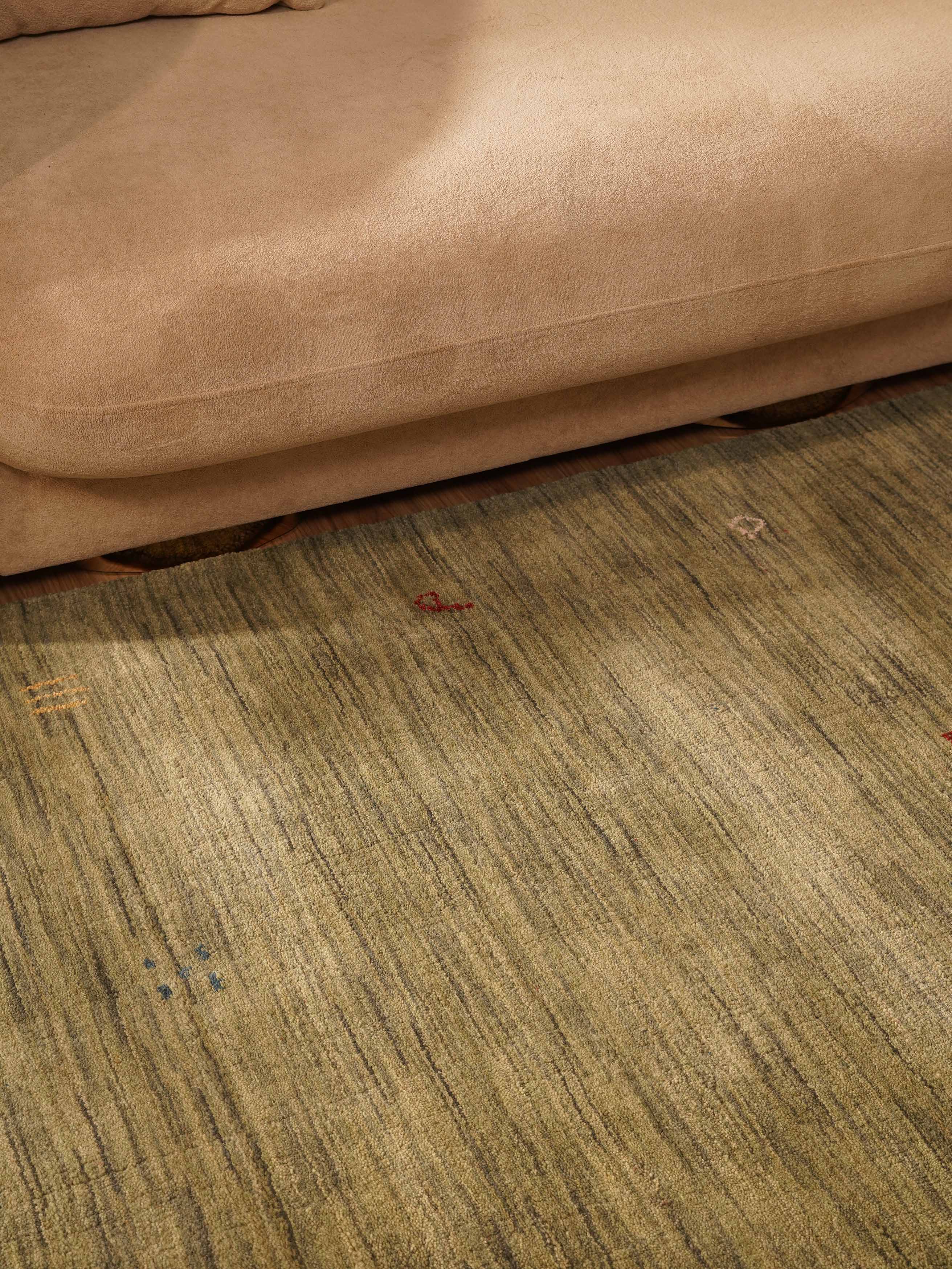 Premium Hand-Knotted Wool Rug - Soft & Durable for Living Room, Bedroom, or Office - Eco-Friendly & Stylish Home Decor