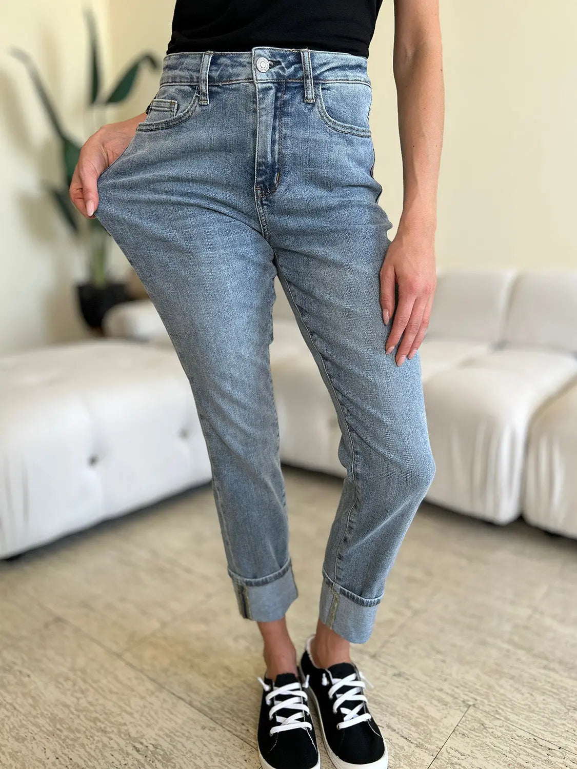 Judy Blue Women's High Waist Skinny Jeans - Stretch Denim Pants with Cuff Hem for Casual Wear & Everyday Outfits