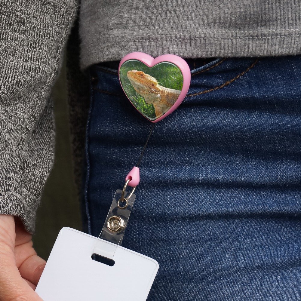 Bearded Dragon Lizard Pet Lover Retractable ID Badge Holder with Heart Design - Pink - Perfect for Teachers, Nurses, and Office Workers