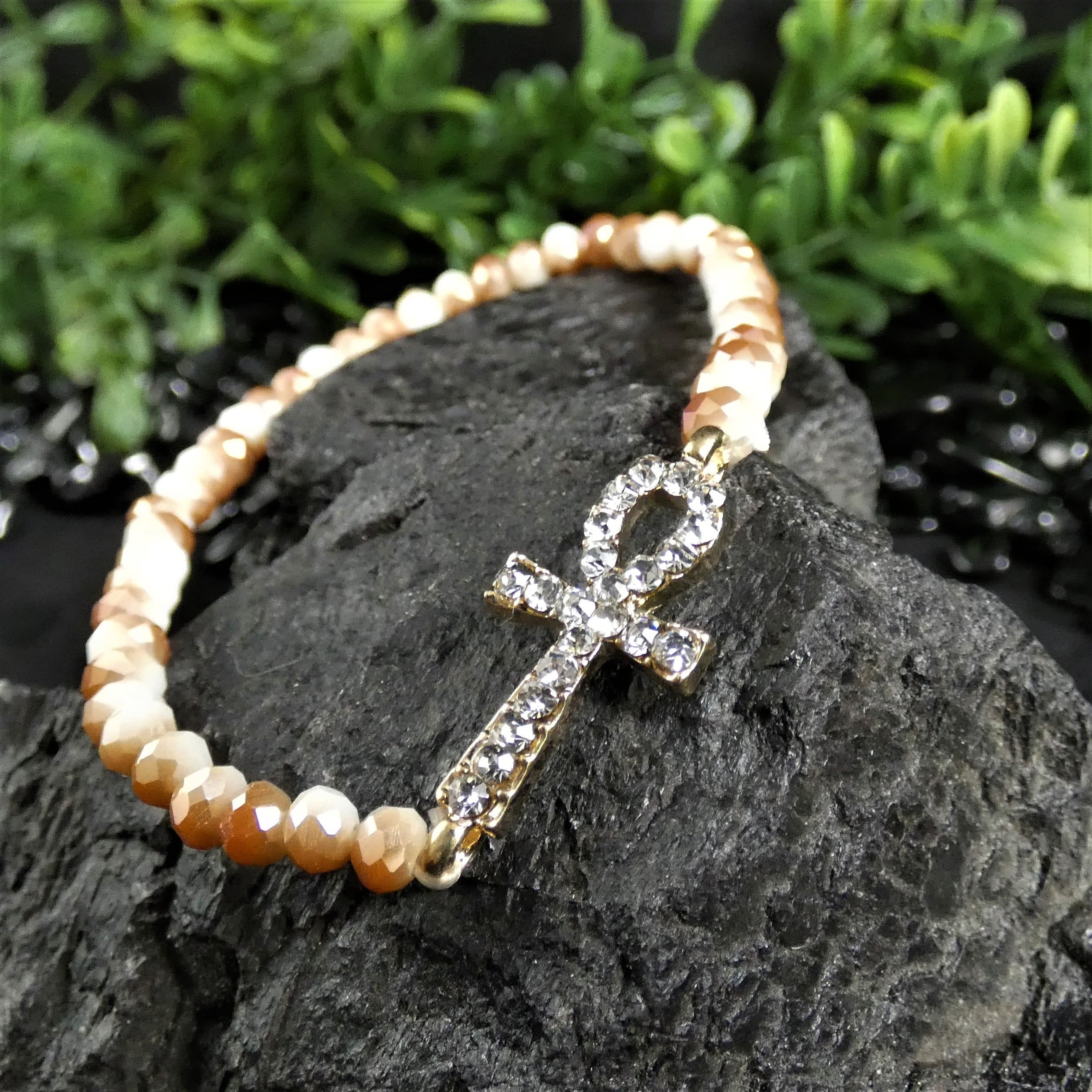 Ankh Crystal Bracelet for Women - Egyptian Cross Pendant Healing Stone Jewelry - Spiritual Protection & Positive Energy - Perfect for Meditation, Yoga & Gift Giving