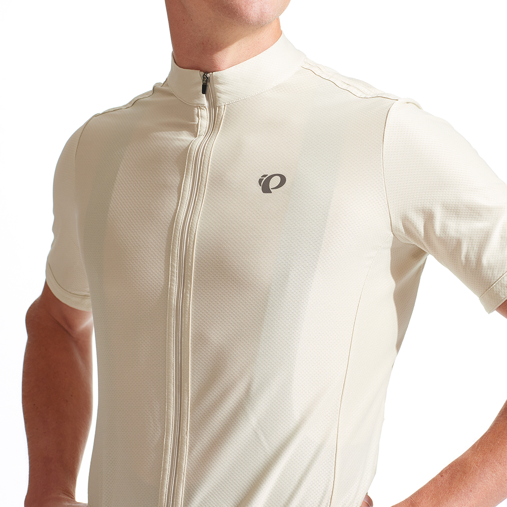 Men's Cycling Tour Jersey - Breathable & Lightweight Bike Shirt for Road Racing & Training - Perfect for Outdoor Sports & Commuting