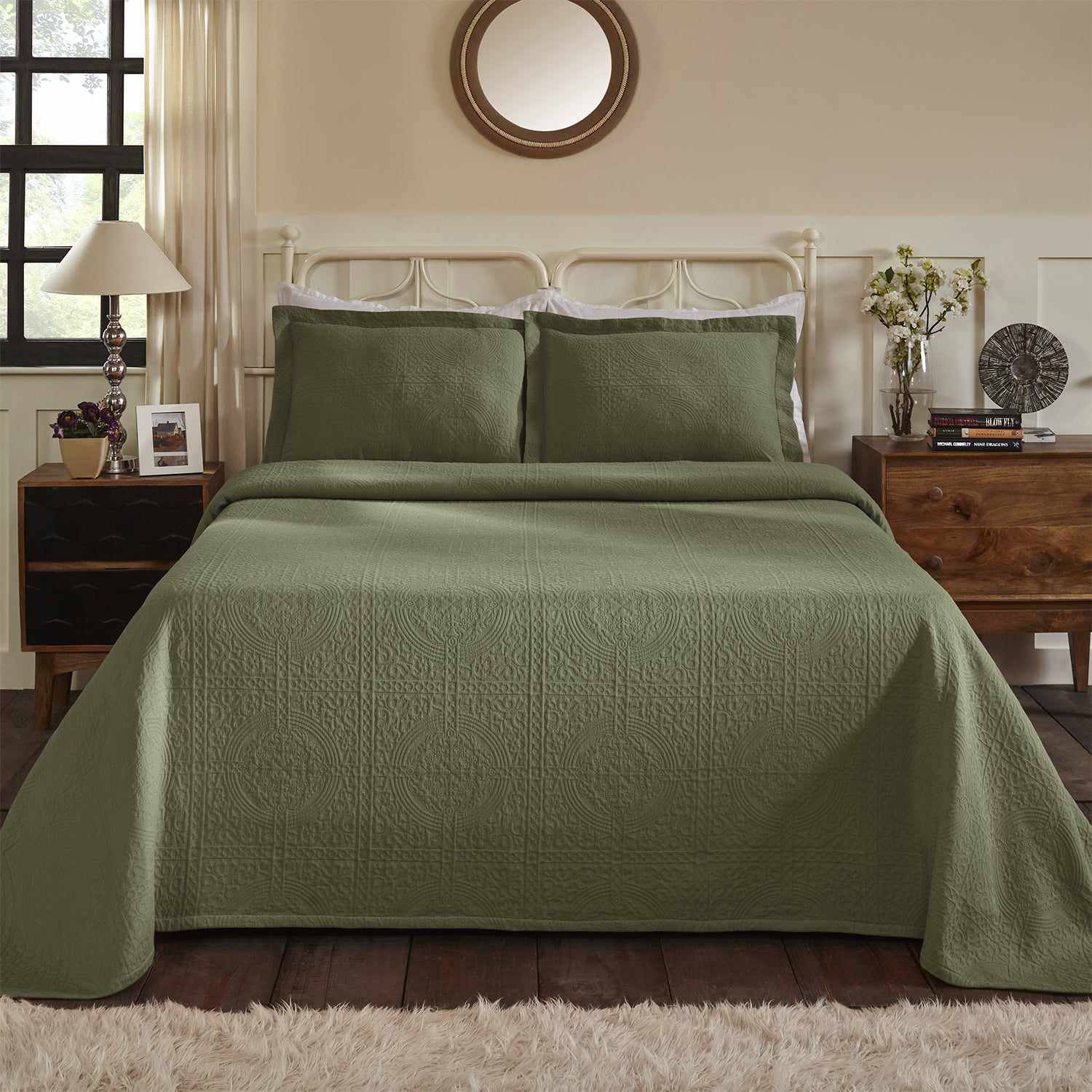 100% Cotton Jacquard Matelassé Fleur De Lis Bedspread Set - Luxury Queen Size Bedding Coverlet with Elegant Floral Design - Perfect for Master Bedroom, Guest Room & Hotel Decor