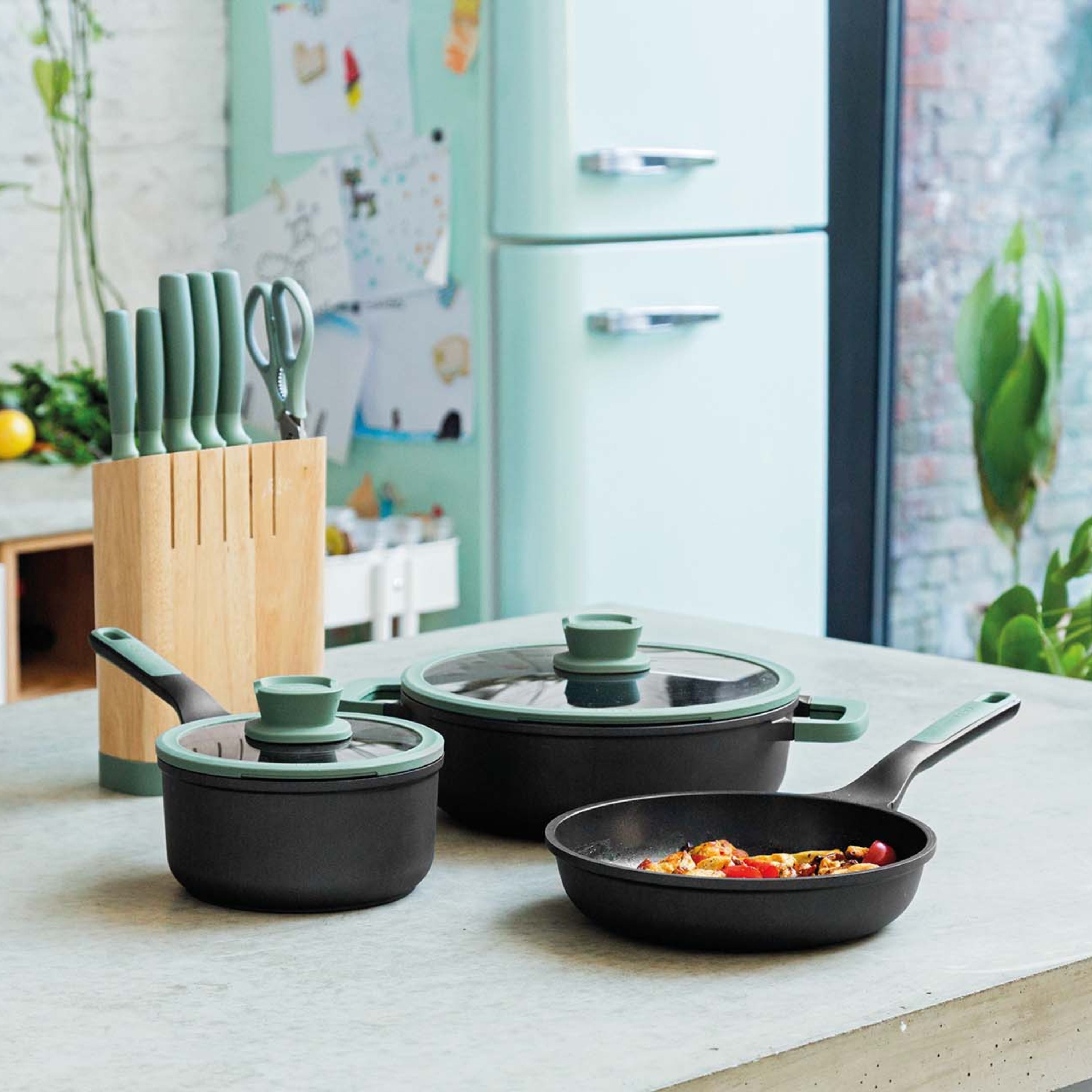 BergHOFF Forest Non-Stick Cast Aluminum Saucepan 7-Inch, 2.1 Quart with Glass Lid – Perfect for Cooking Sauces, Stews & Small Meals