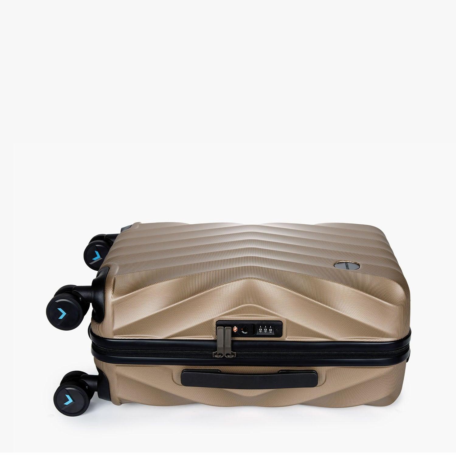 Globetrotter 20 Inch Hardside Spinner Carry-On Luggage - Lightweight Durable Suitcase for Business Travel & Weekend Getaways