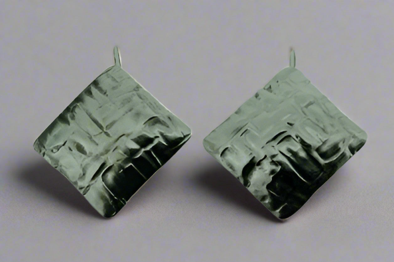 Elegant Diamond Creased Earrings for Women - 925 Pure Silver Stud Earrings - Perfect for Parties, Weddings & Everyday Wear