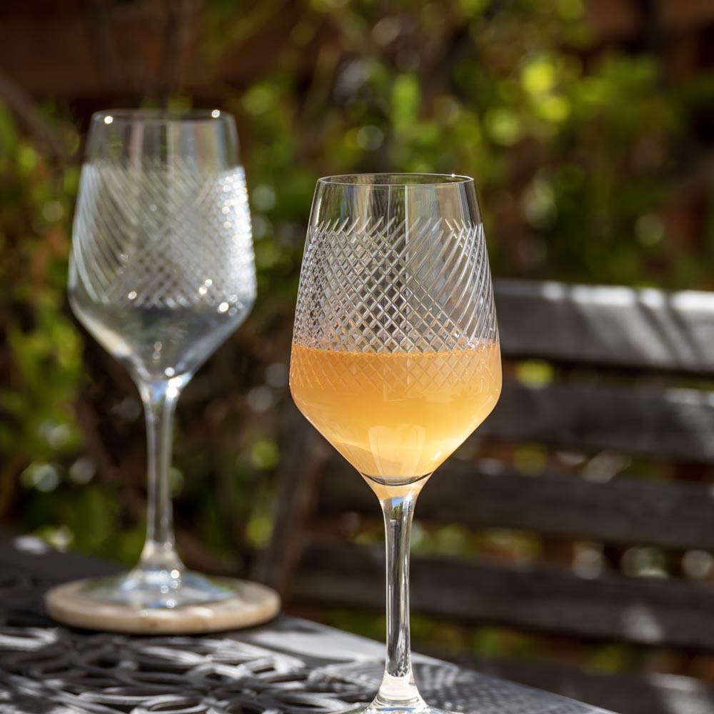 Premium Bourbon Street 10.75oz White Wine Glasses - Set of 4 | Elegant Stemware for Chardonnay, Sauvignon Blanc & Riesling | Perfect for Dinner Parties, Wine Tastings & Romantic Evenings