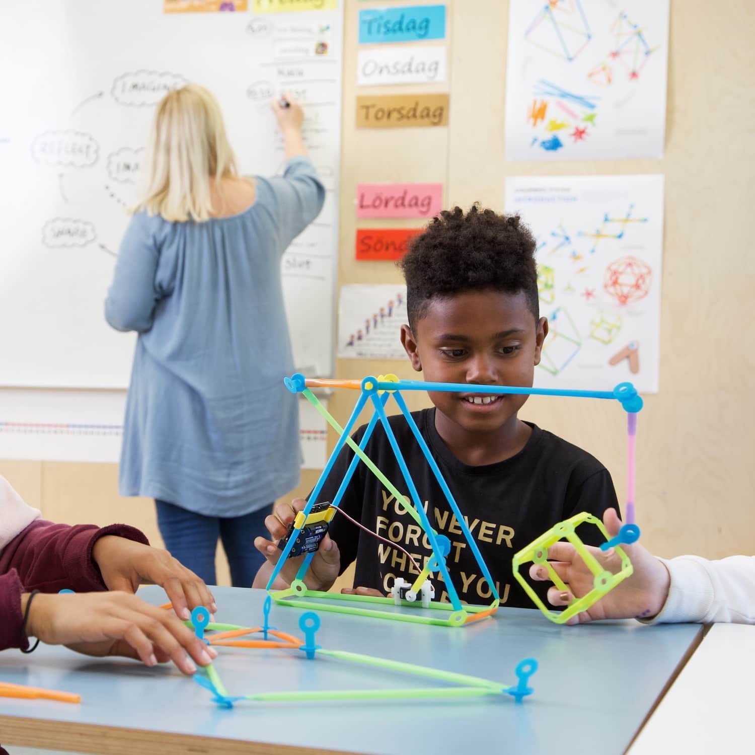 Strawbees Robotic Invention Kit for micro:bit V2 - 10 Pack STEM Learning Tools (NO micro:bit Included) - Perfect for Classroom Robotics Projects & Kids Coding Activities