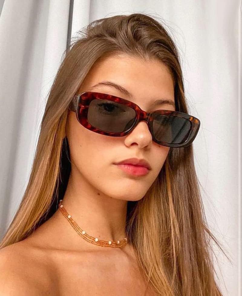 Trendy Retro 90s Rectangle Sunglasses for Women & Men - Vintage Black Square Frame Y2K Eyewear - Perfect for Beach, Driving & Fashion Outfits