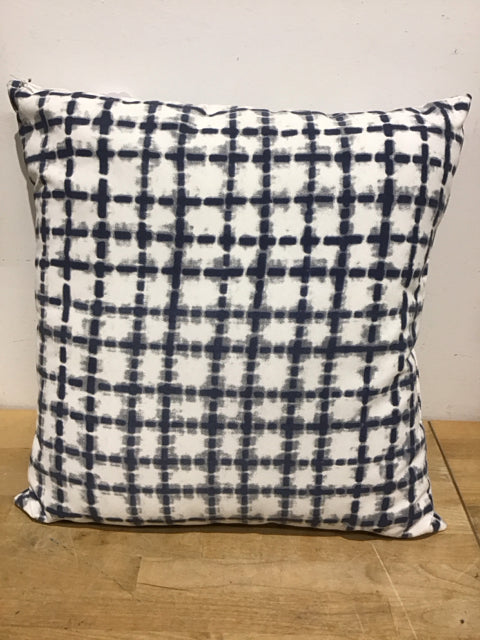 Blue and White Checkered Throw Pillow Covers - Soft Decorative Cushion for Sofa, Bed, Living Room & Home Decor