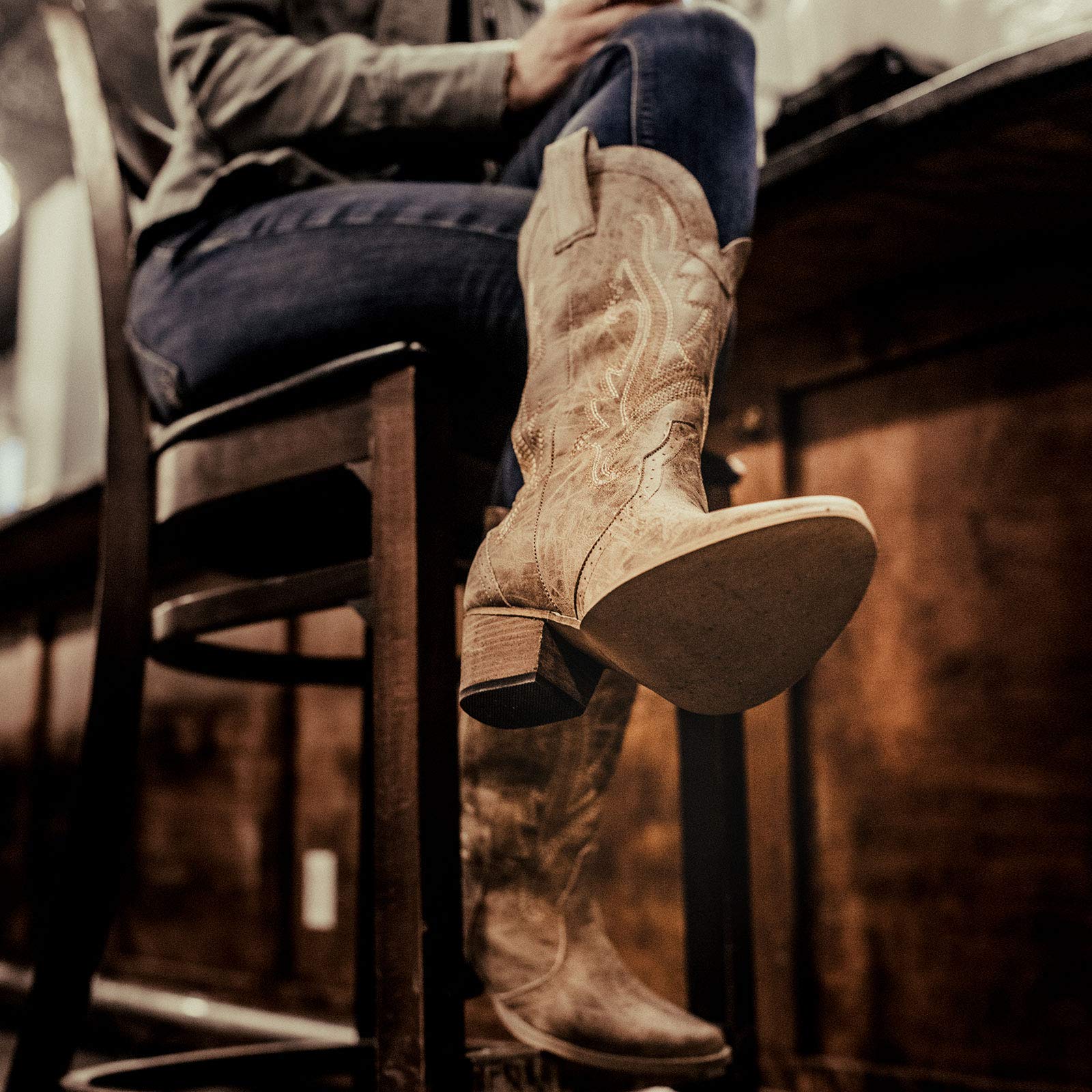 HISEA Women's Western Cowboy Boots - Stylish Pointed Toe Cowgirl Boots for Ladies | Perfect for Country Rides, Rodeos & Fashion Outfits
