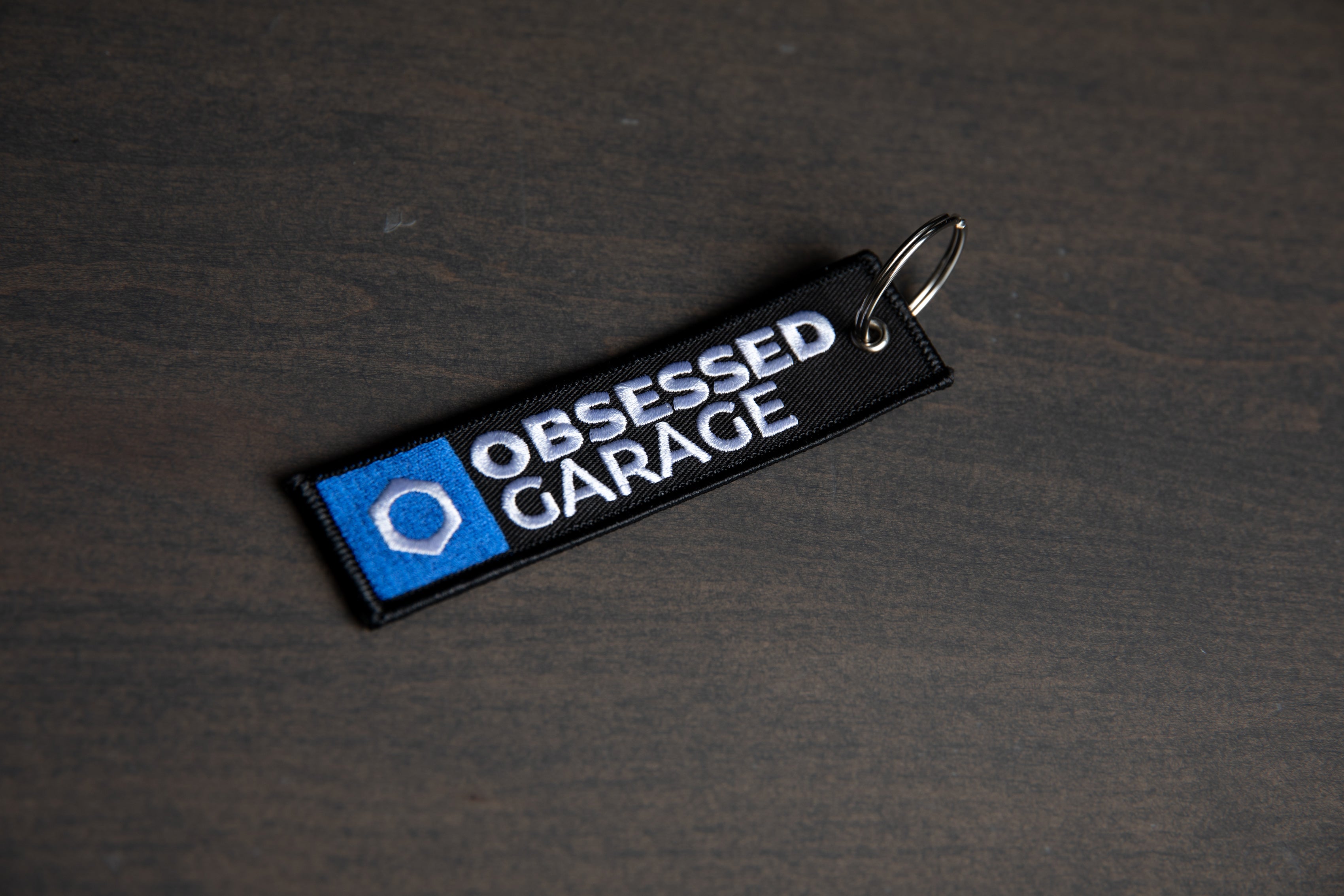 Premium Car Key Tag - Durable & Stylish Keychain for Vehicles - Perfect for Car Enthusiasts & Everyday Use
