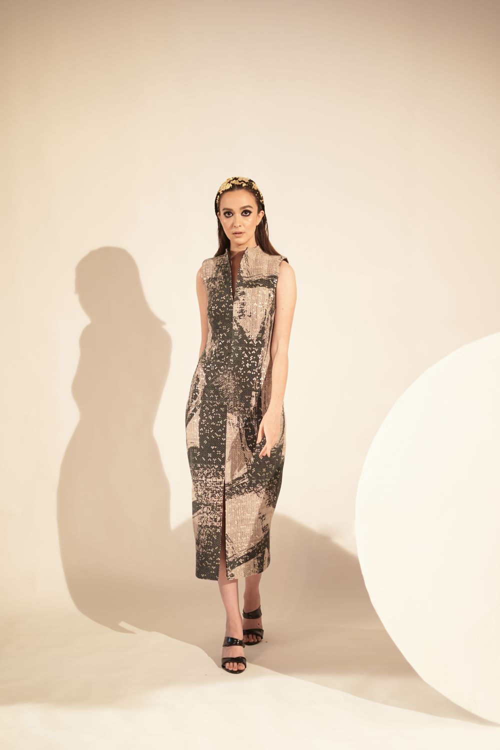 Black & White Stroke Print Bodycon Dress - Slim Fit Stretchy Party Dress for Women - Perfect for Night Out, Club, Date Night & Special Occasions