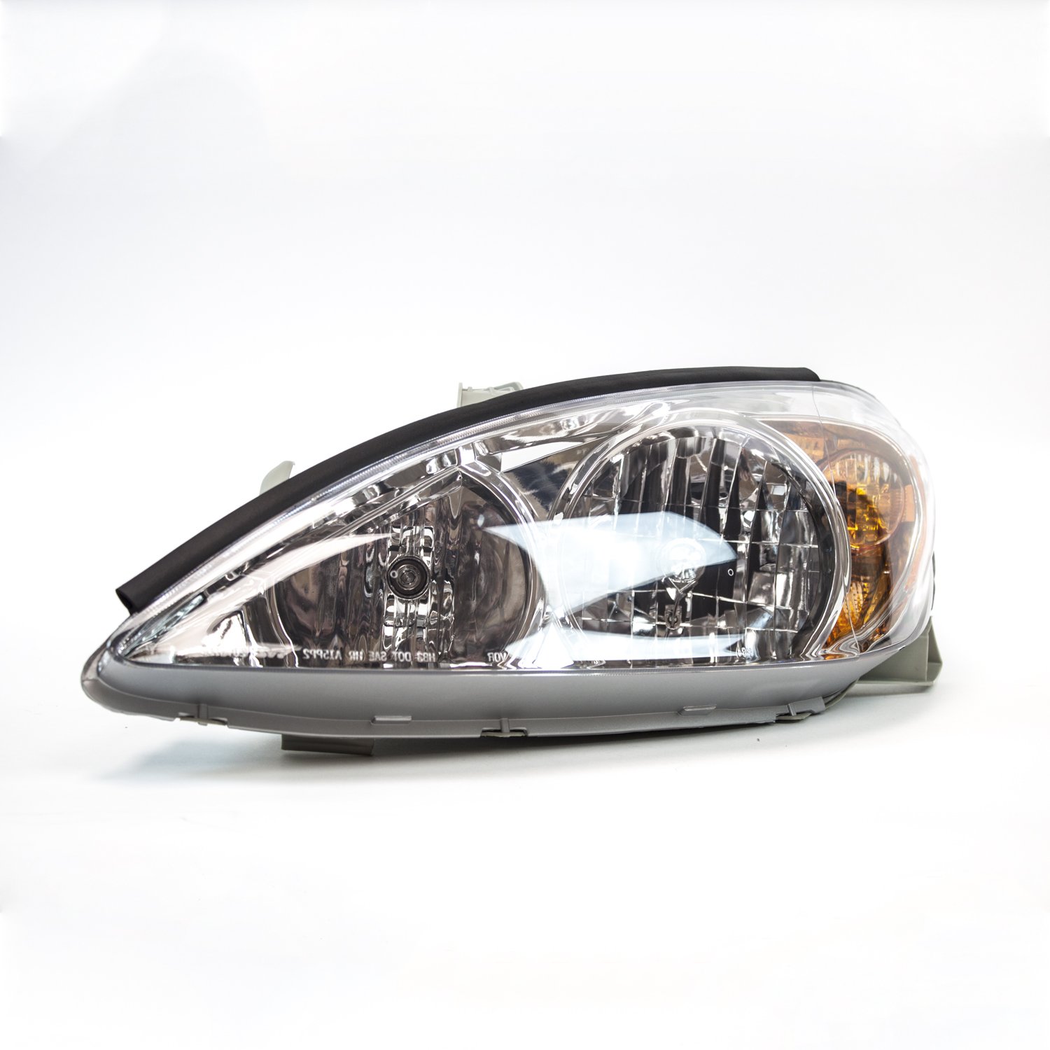 TYC Left Headlight Assembly Compatible with 2002-2004 Toyota Camry - Replacement Headlamp for Improved Night Visibility & Safety Driving