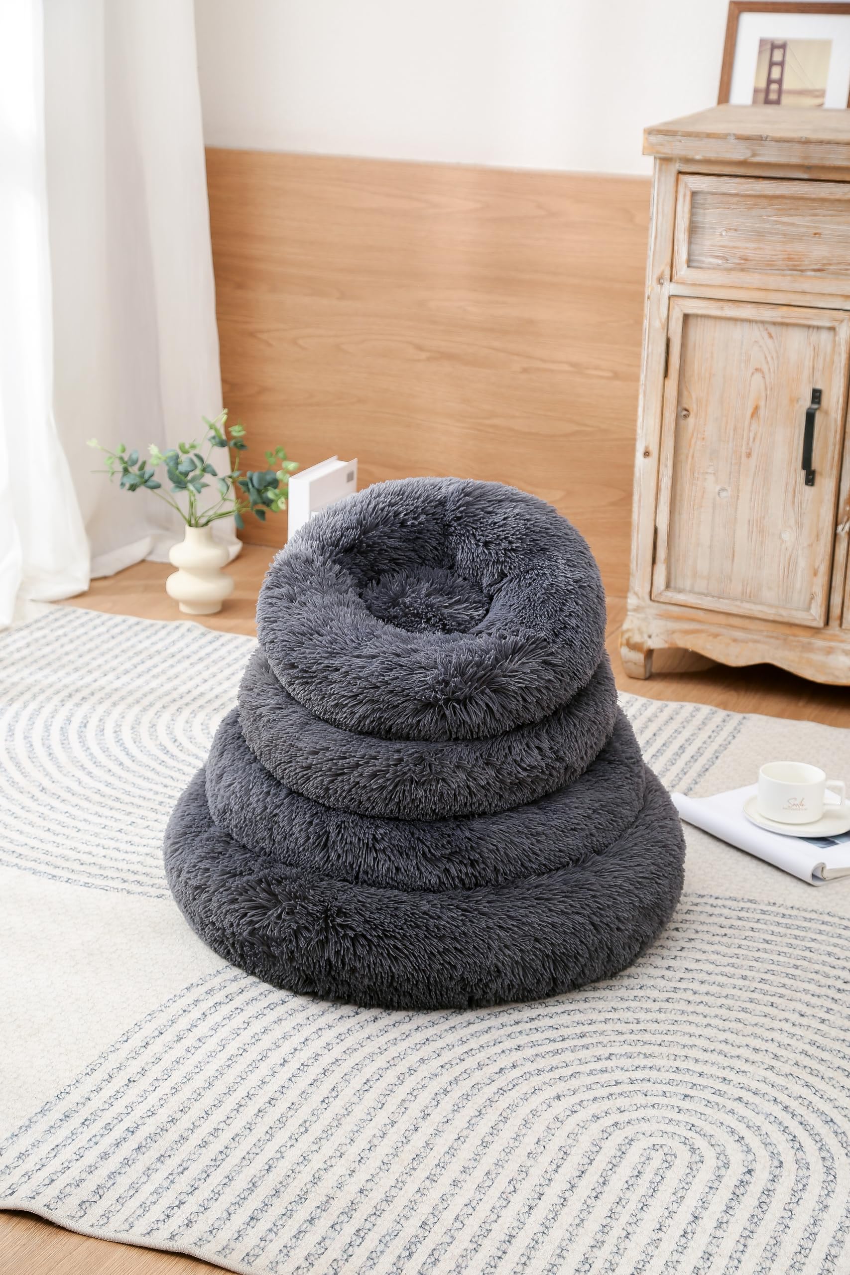 Soft Round Donut Dog Bed & Cat Bed - Calming Pet Bed for Small Dogs, Puppies & Kittens Under 7 lbs - Perfect for Crate, Travel & Home Comfort