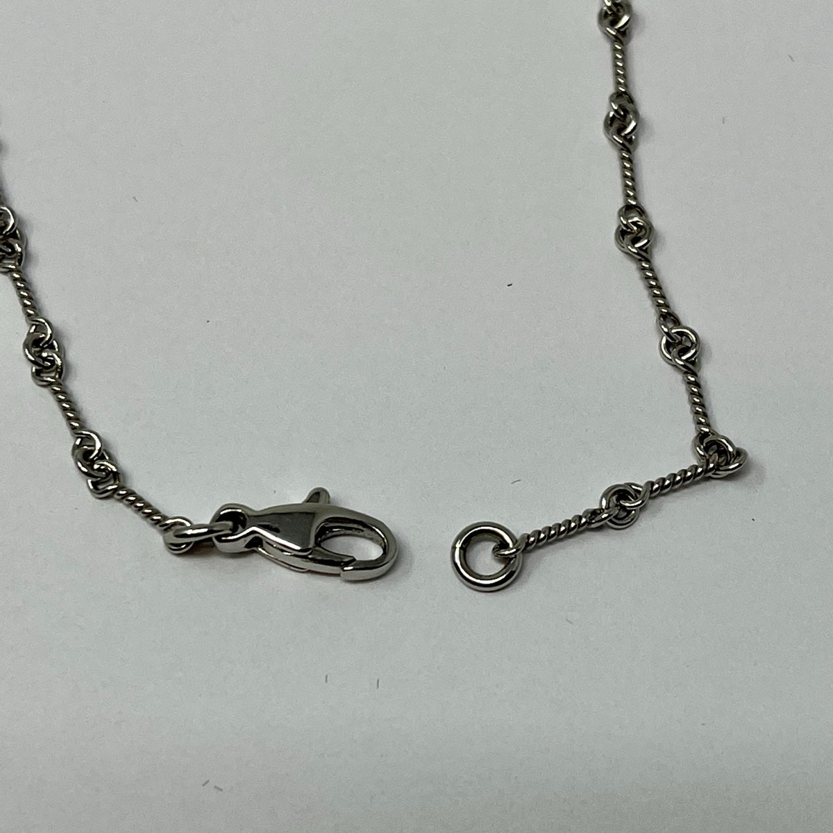 18K White Gold Lariat Necklace with Tahitian Pearl & Diamond Accents - Elegant Pearl Jewelry for Women, Perfect for Weddings, Parties & Special Occasions
