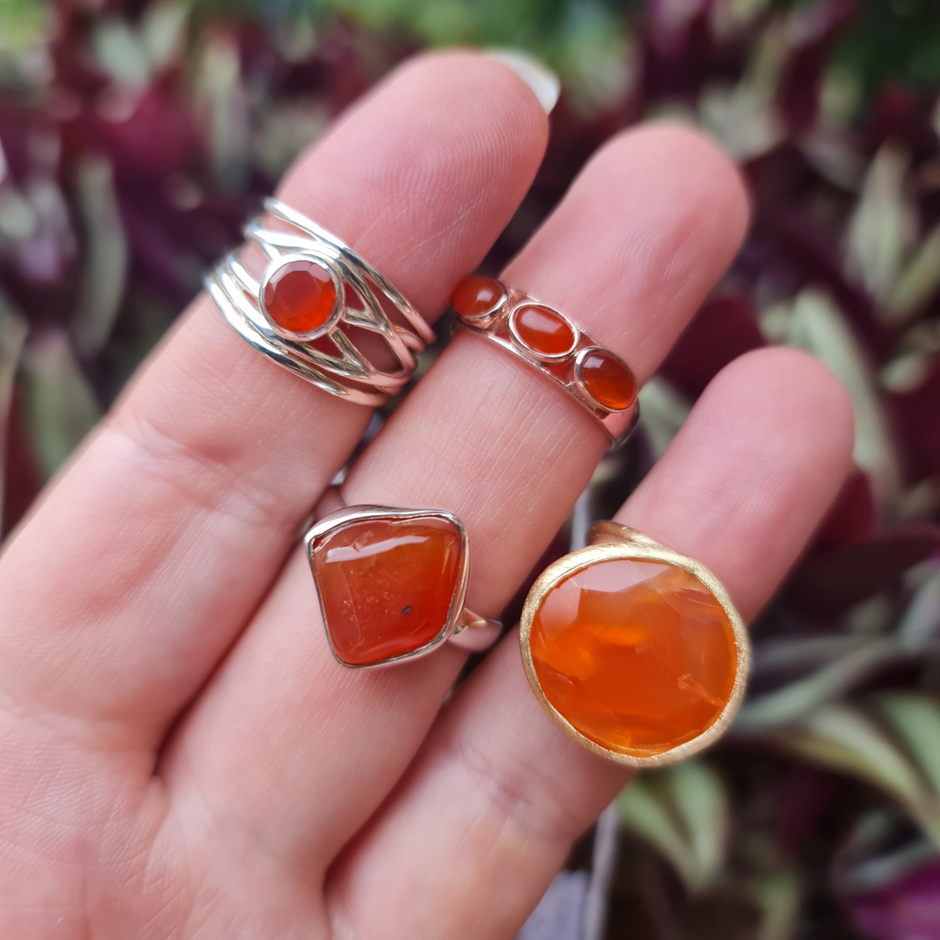 Natural Carnelian Stone Rings for Women - Healing Crystal Jewelry for Energy & Confidence - Perfect for Meditation, Yoga & Spiritual Gifts