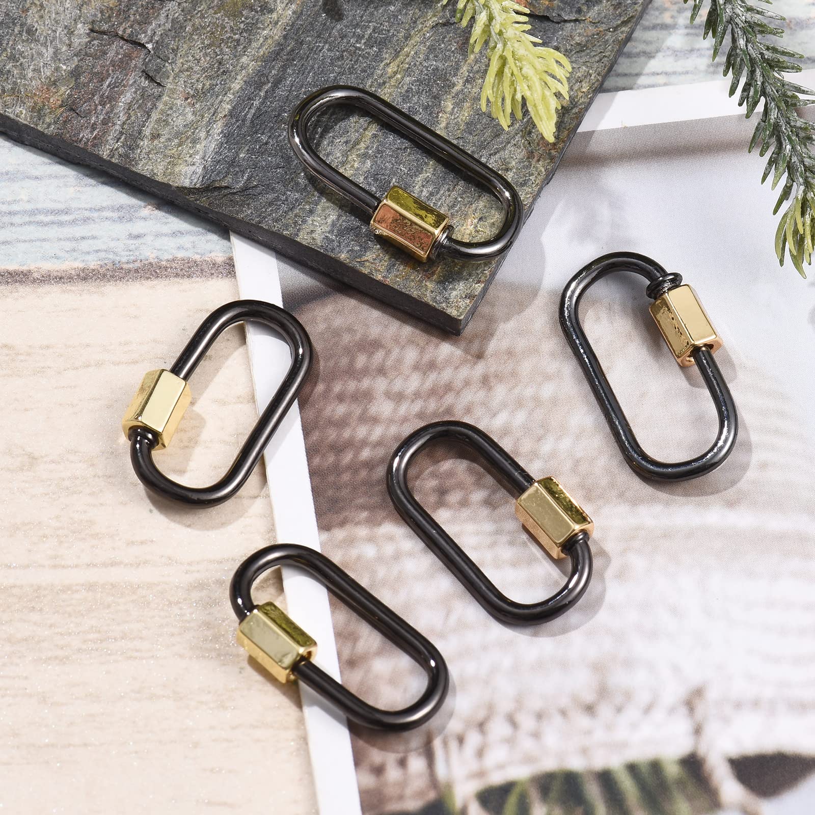 LiQunSweet 5 Pack Brass Screw Lock Keychain Set - D Shape & Oval Key Rings with Secure Locking Clip (26x15mm) for Men & Women - Perfect for Home, Office, Travel & Key Organization