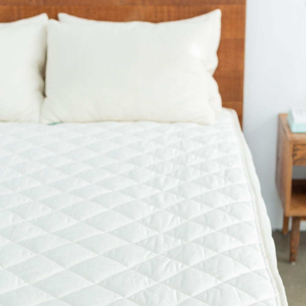 Organic Mattress Pad Protector - 100% Natural Cotton Waterproof Bed Cover for Allergy Relief | Hypoallergenic & Breathable | Perfect for Baby Cribs, Guest Beds & Eco-Friendly Homes